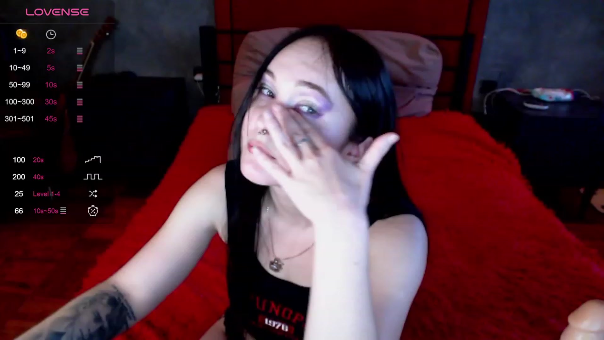 Gallery image thumbnail from Devil_pony's myfreecams stream on, 01/28/2024, 12:50 image 13 of 20