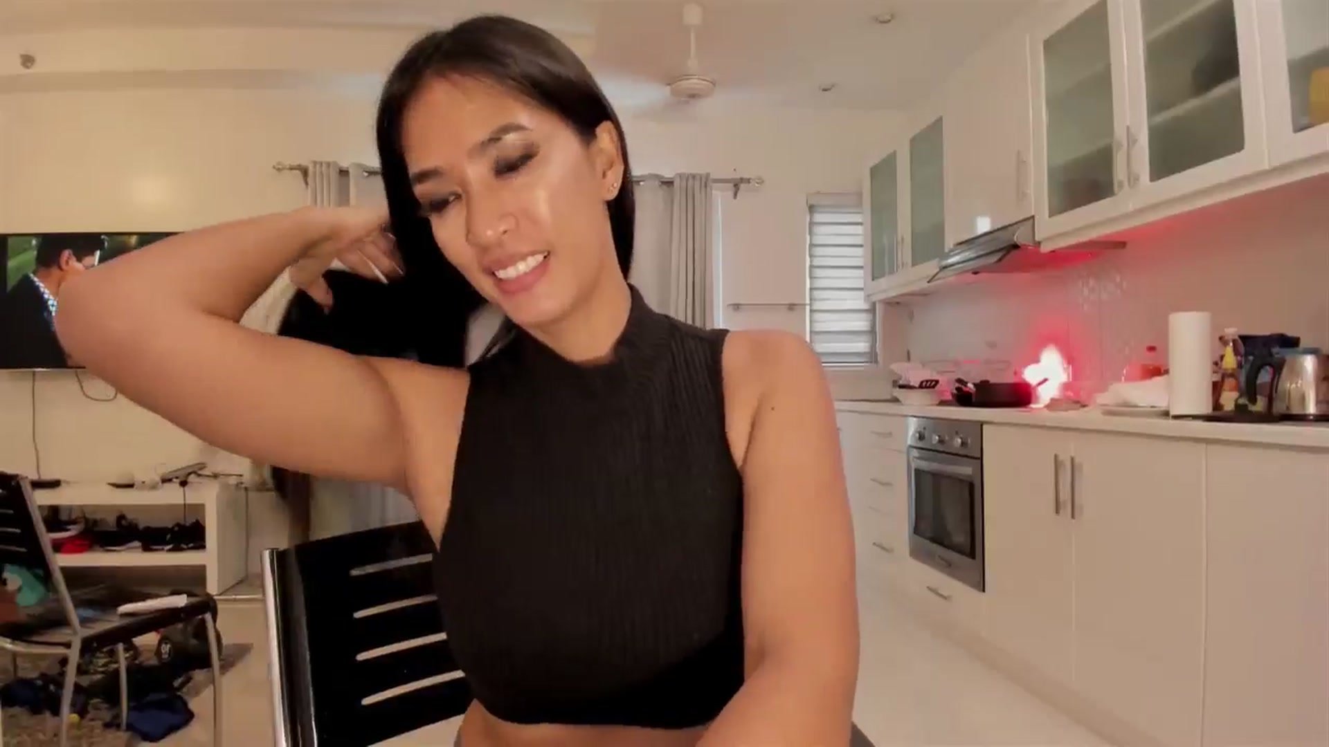 Gallery image thumbnail from DevilteaserXX's myfreecams stream on, 07/19/2024, 05:43 image 12 of 20