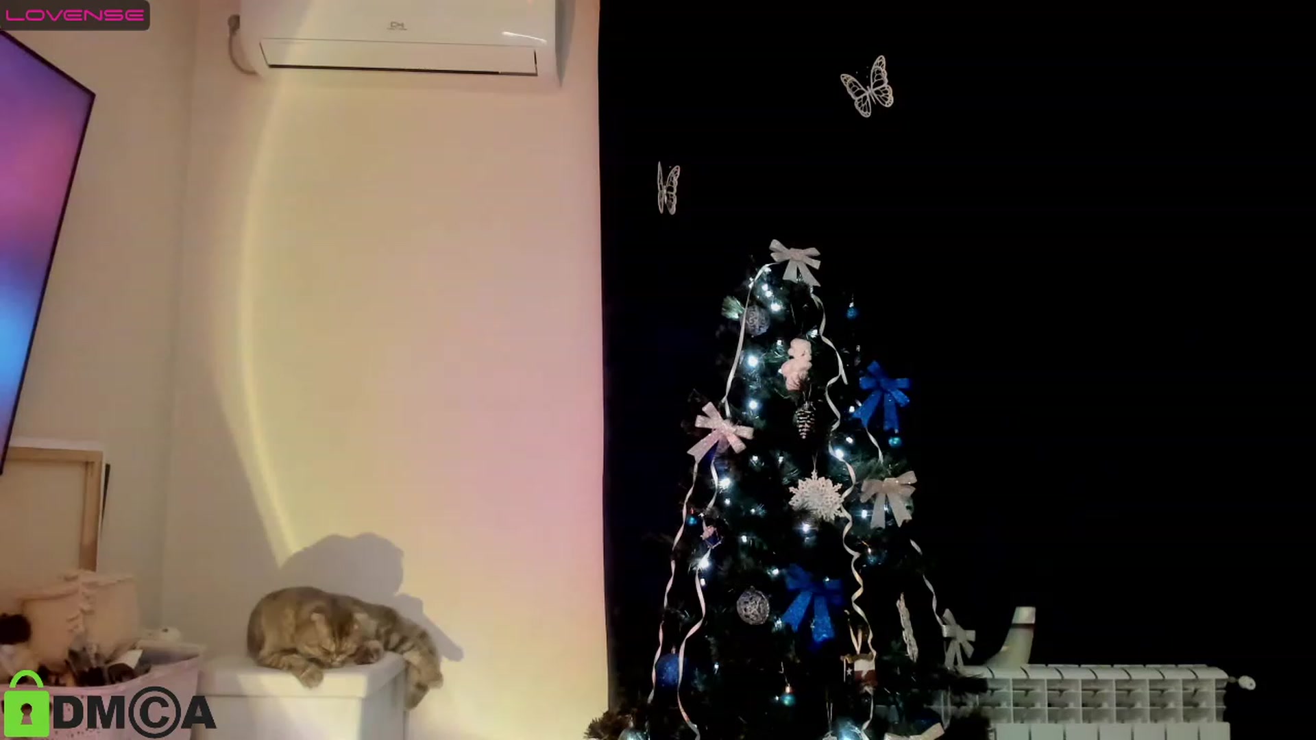 Gallery image thumbnail from DeviousGame's myfreecams stream on, 12/05/2022, 15:56 image 8 of 20