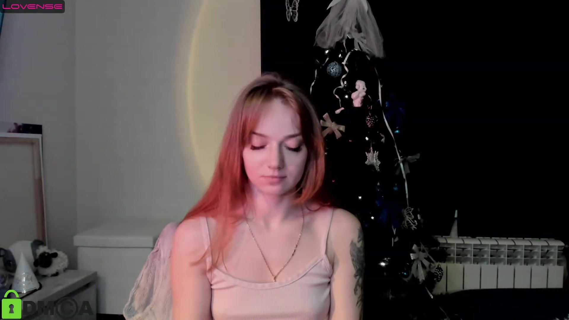 Gallery image thumbnail from DeviousGame's myfreecams stream on, 12/12/2022, 18:28 image 13 of 20