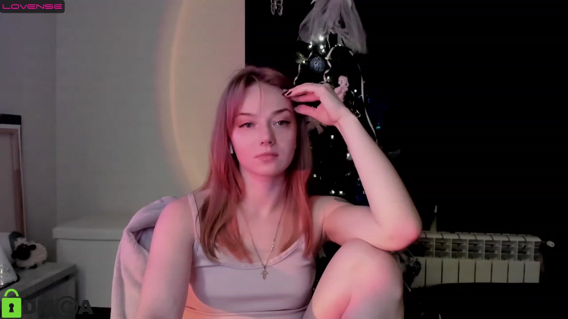 Gallery image thumbnail from DeviousGame's myfreecams stream on, 12/12/2022, 20:08 image 1 of 20