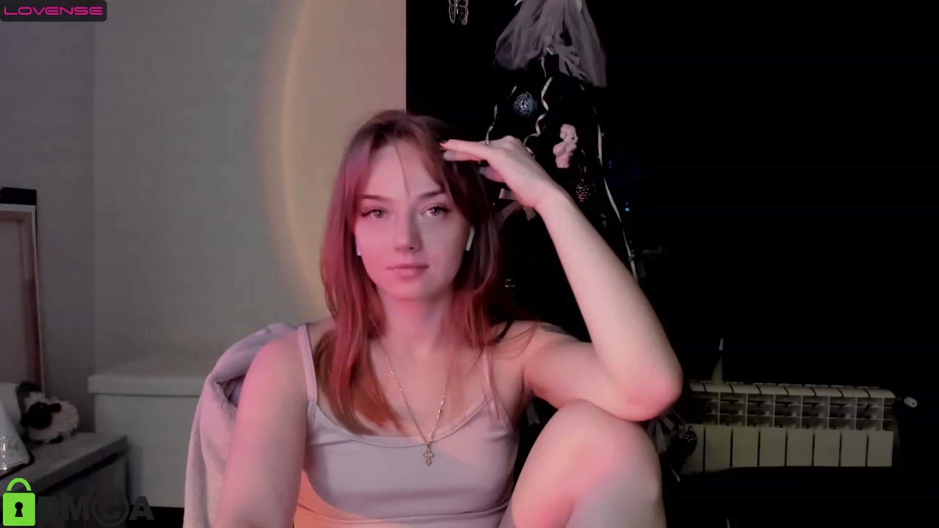 Gallery image thumbnail from DeviousGame's myfreecams stream on, 12/12/2022, 20:08 image 3 of 20
