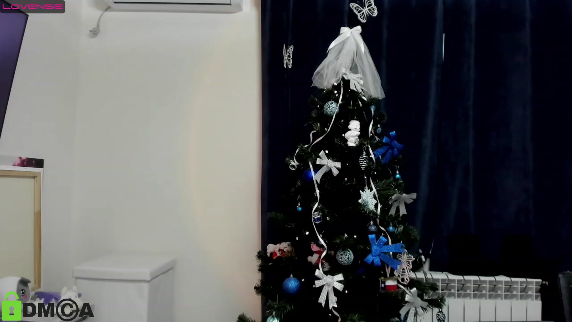Gallery image thumbnail from DeviousGame's myfreecams stream on, 12/17/2022, 14:21 image 6 of 20