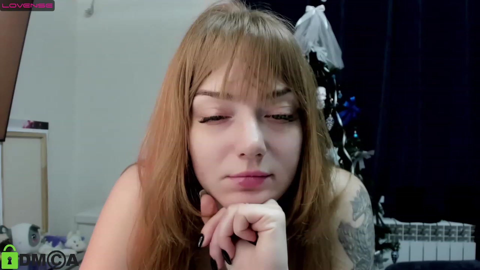 Gallery image thumbnail from DeviousGame's myfreecams stream on, 12/18/2022, 16:08 image 2 of 20