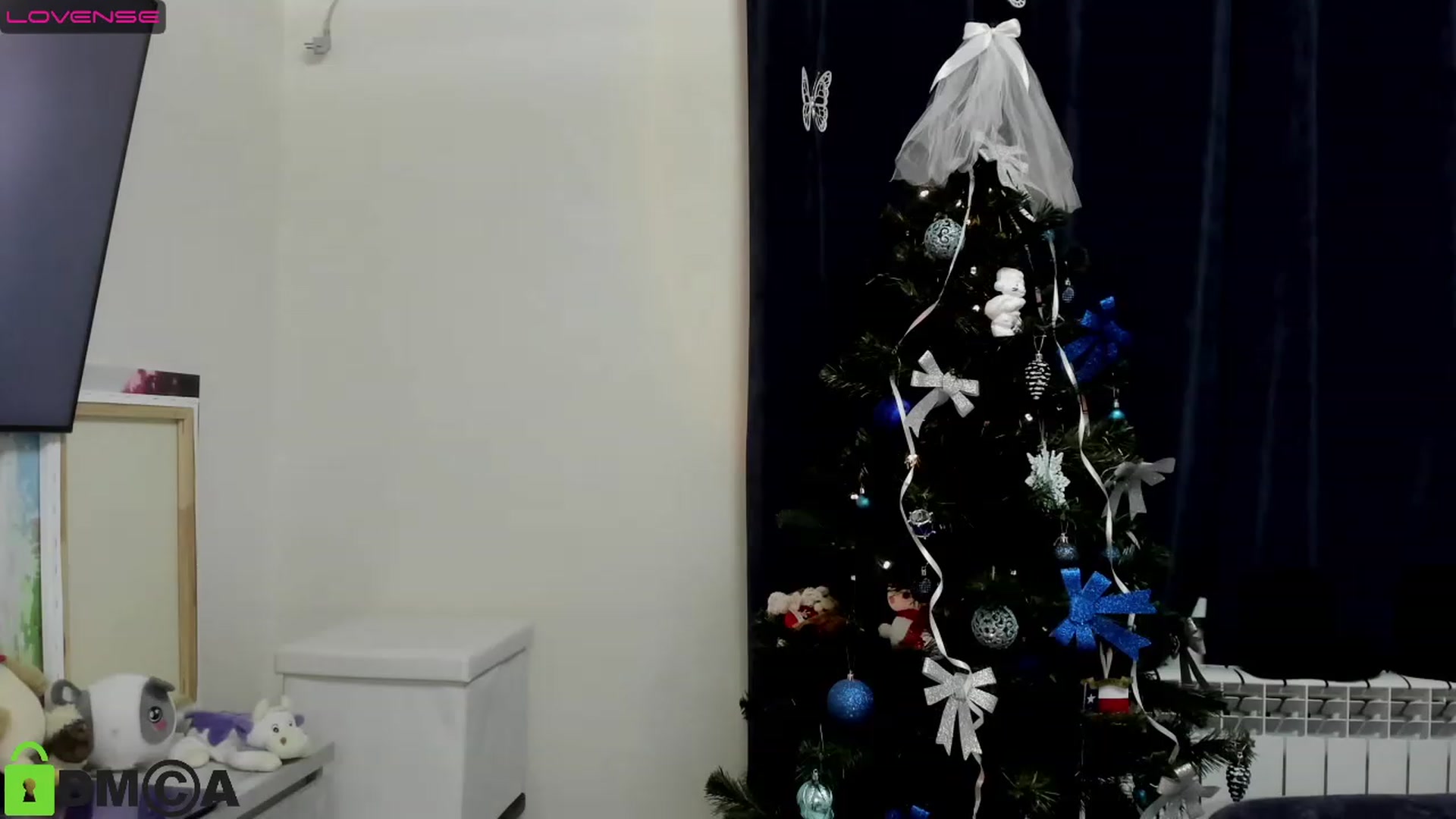Gallery image thumbnail from DeviousGame's myfreecams stream on, 12/18/2022, 16:08 image 10 of 20
