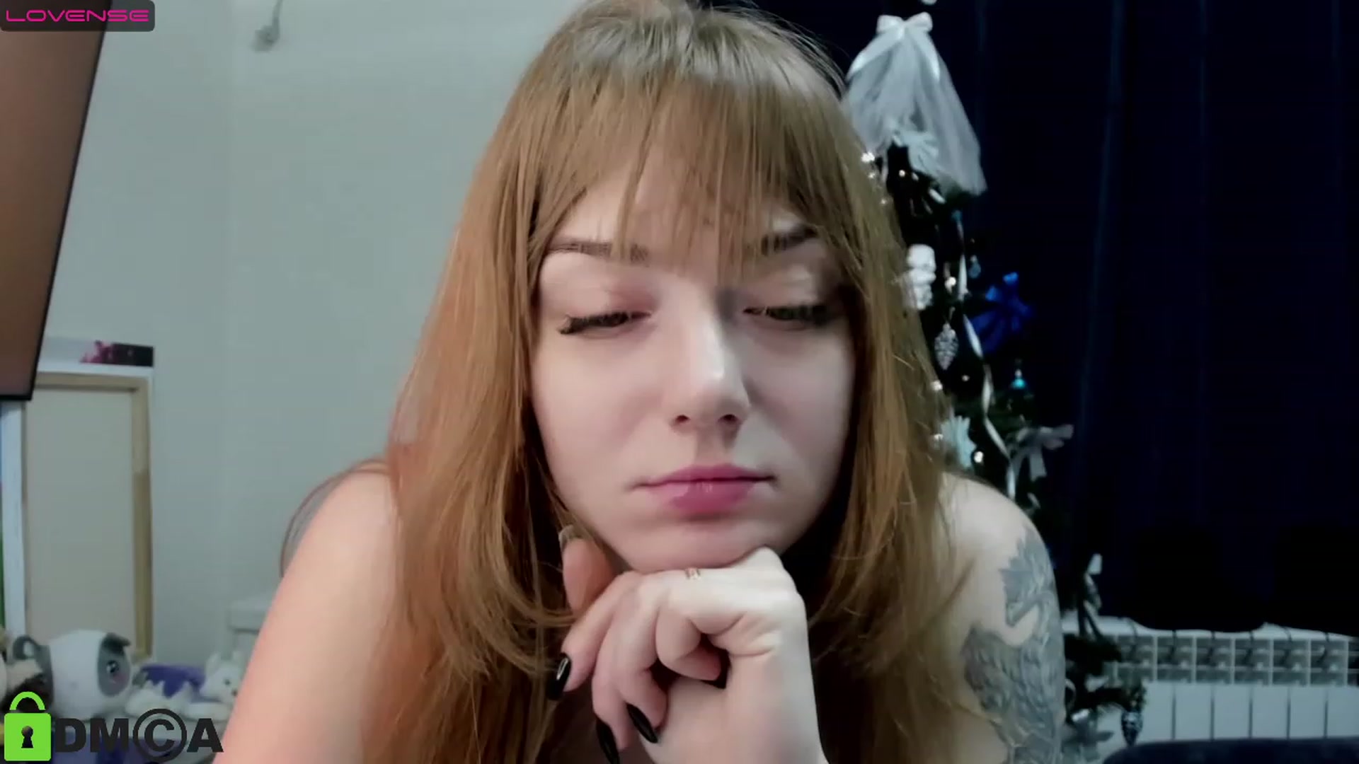 Gallery image thumbnail from DeviousGame's myfreecams stream on, 12/18/2022, 16:08 image 3 of 20