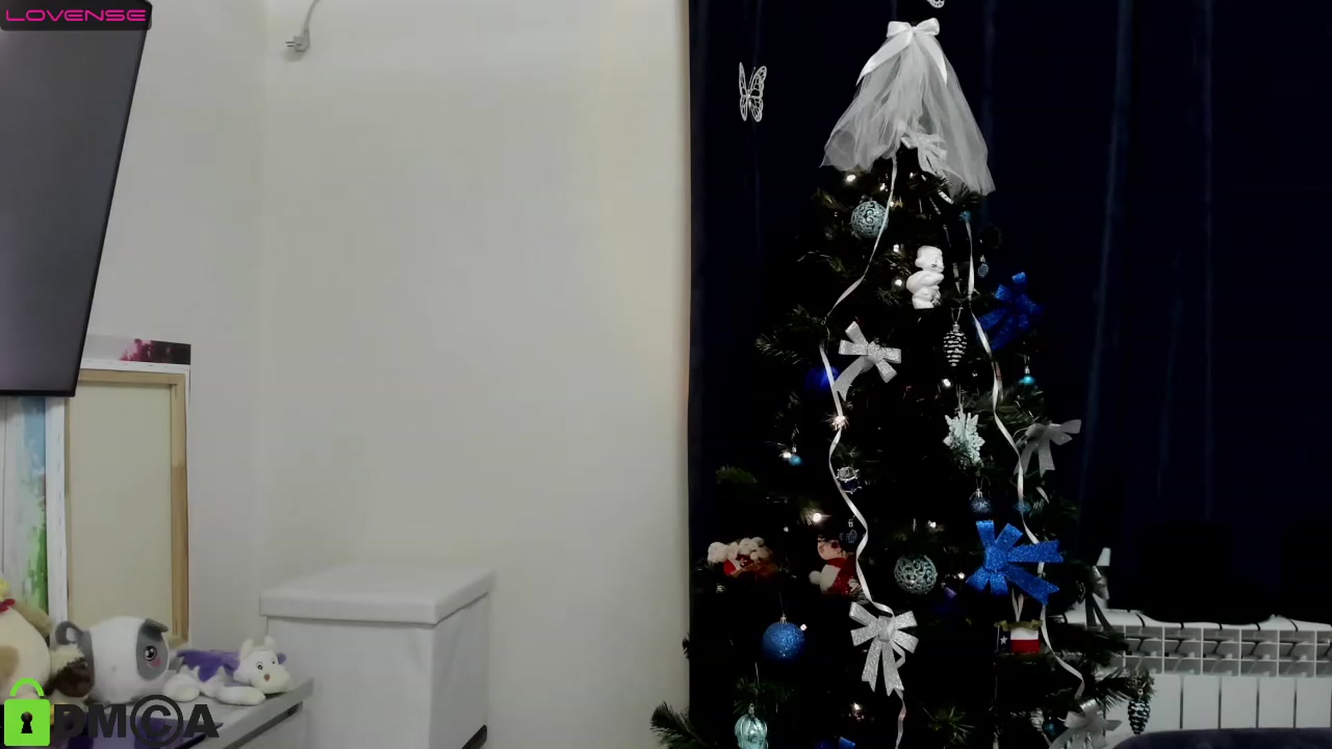 Gallery image thumbnail from DeviousGame's myfreecams stream on, 12/18/2022, 16:08 image 20 of 20