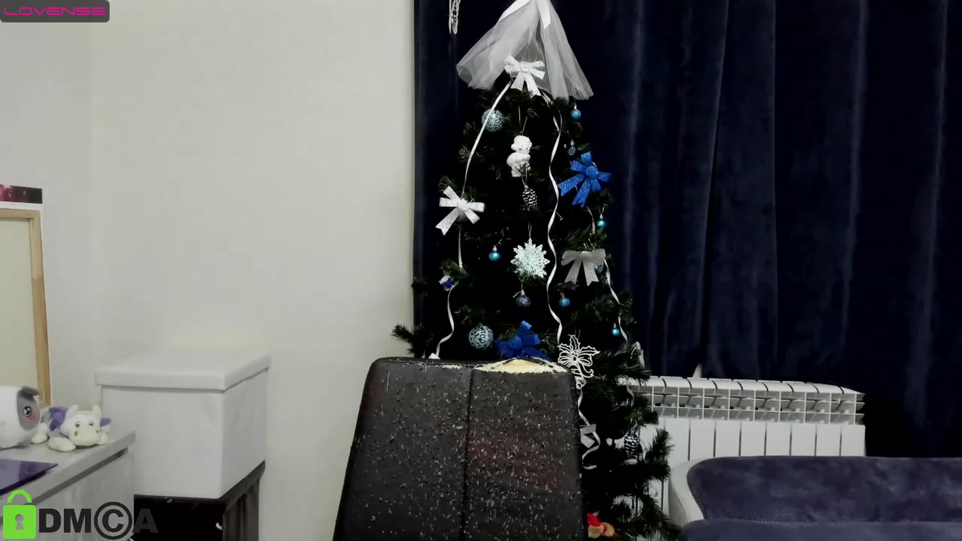 Gallery image thumbnail from DeviousGame's myfreecams stream on, 12/21/2022, 18:01 image 12 of 20