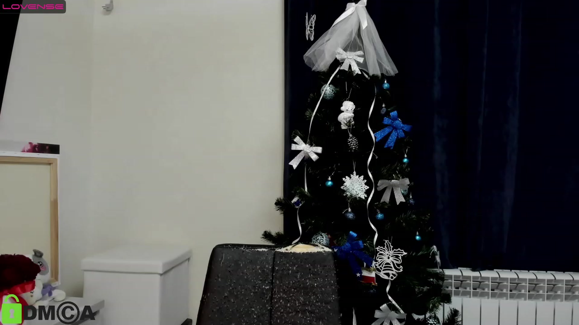 Gallery image thumbnail from DeviousGame's myfreecams stream on, 12/23/2022, 19:41 image 14 of 20