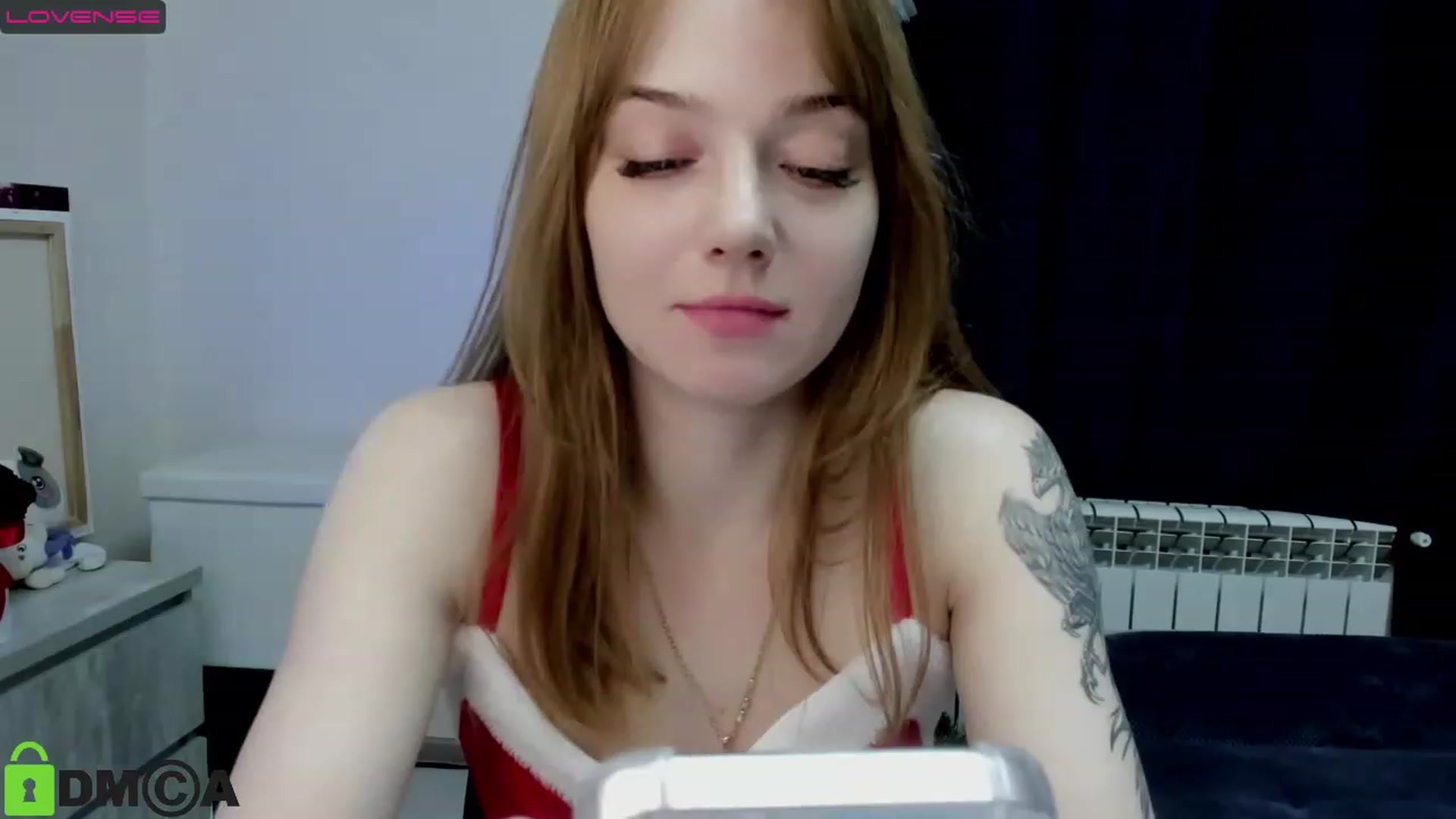 Gallery image thumbnail from DeviousGame's myfreecams stream on, 12/24/2022, 15:55 image 13 of 20