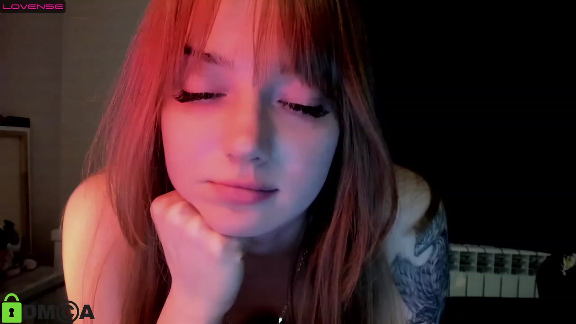 Gallery image thumbnail from DeviousGame's myfreecams stream on, 12/24/2022, 16:48 image 11 of 20