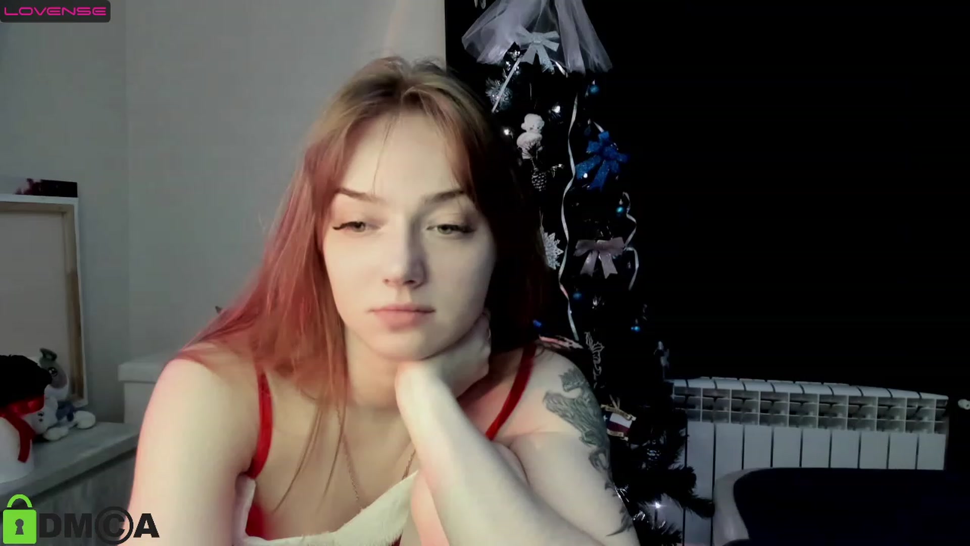 Gallery image thumbnail from DeviousGame's myfreecams stream on, 12/24/2022, 19:13 image 6 of 20