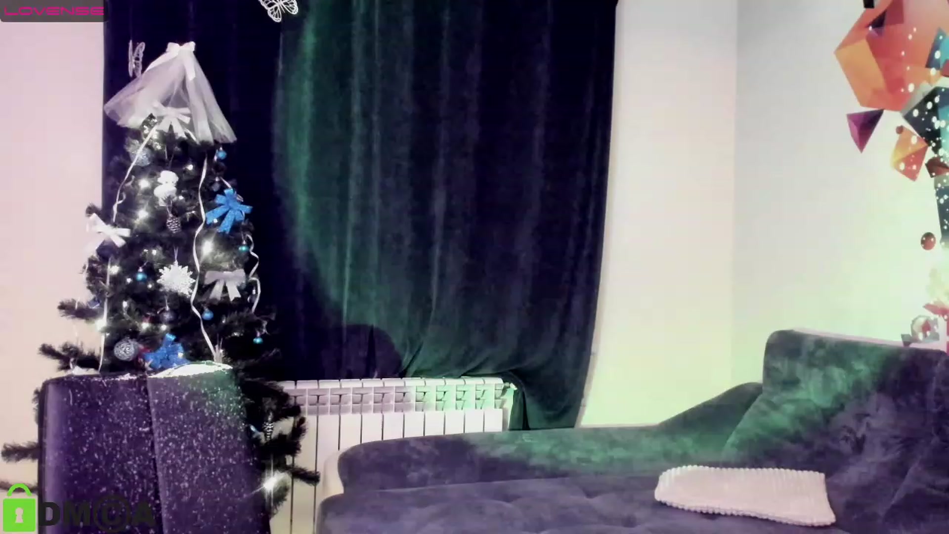 Gallery image thumbnail from DeviousGame's myfreecams stream on, 12/25/2022, 17:53 image 11 of 20