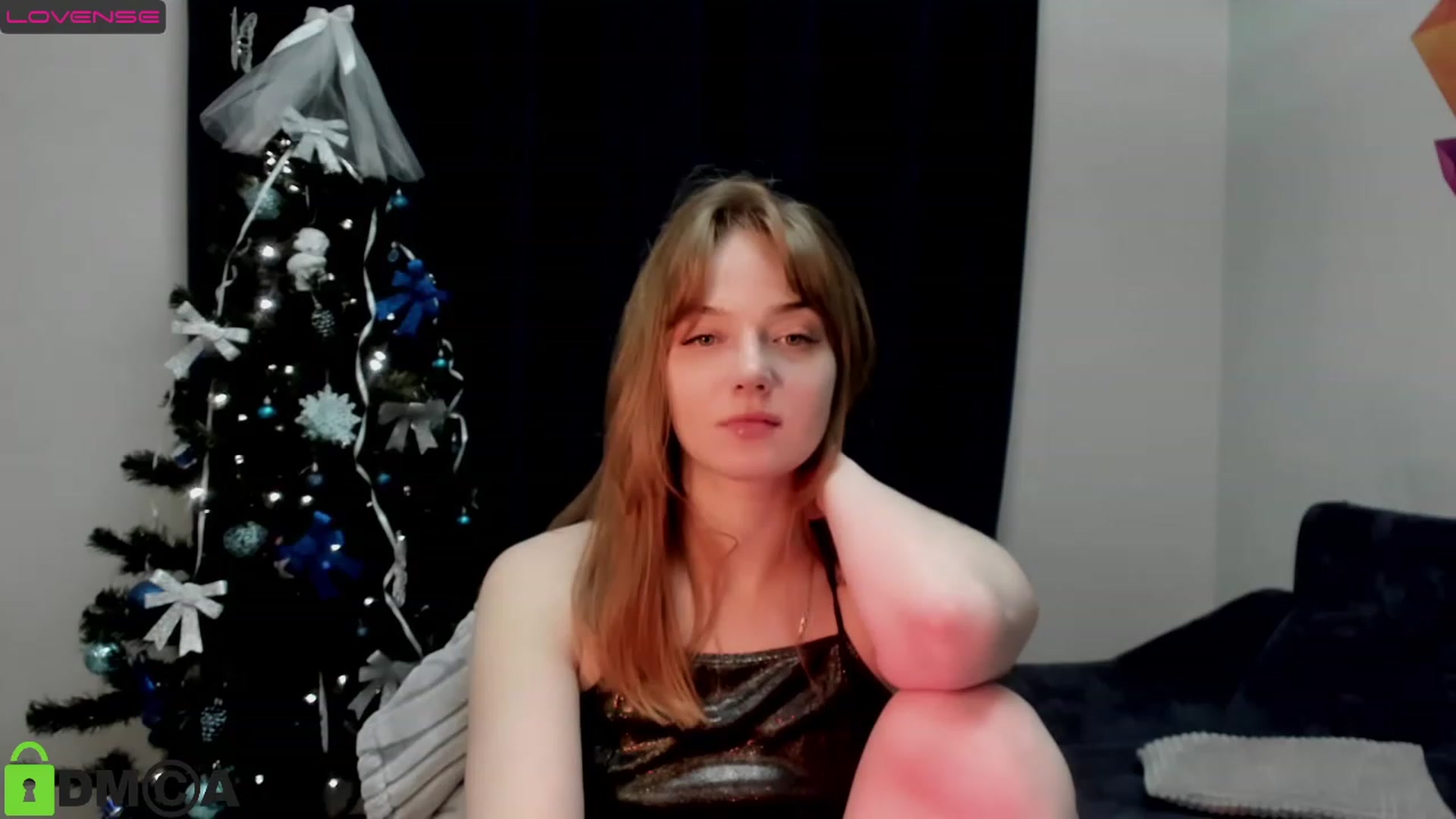 Gallery image thumbnail from DeviousGame's myfreecams stream on, 12/25/2022, 19:44 image 2 of 20