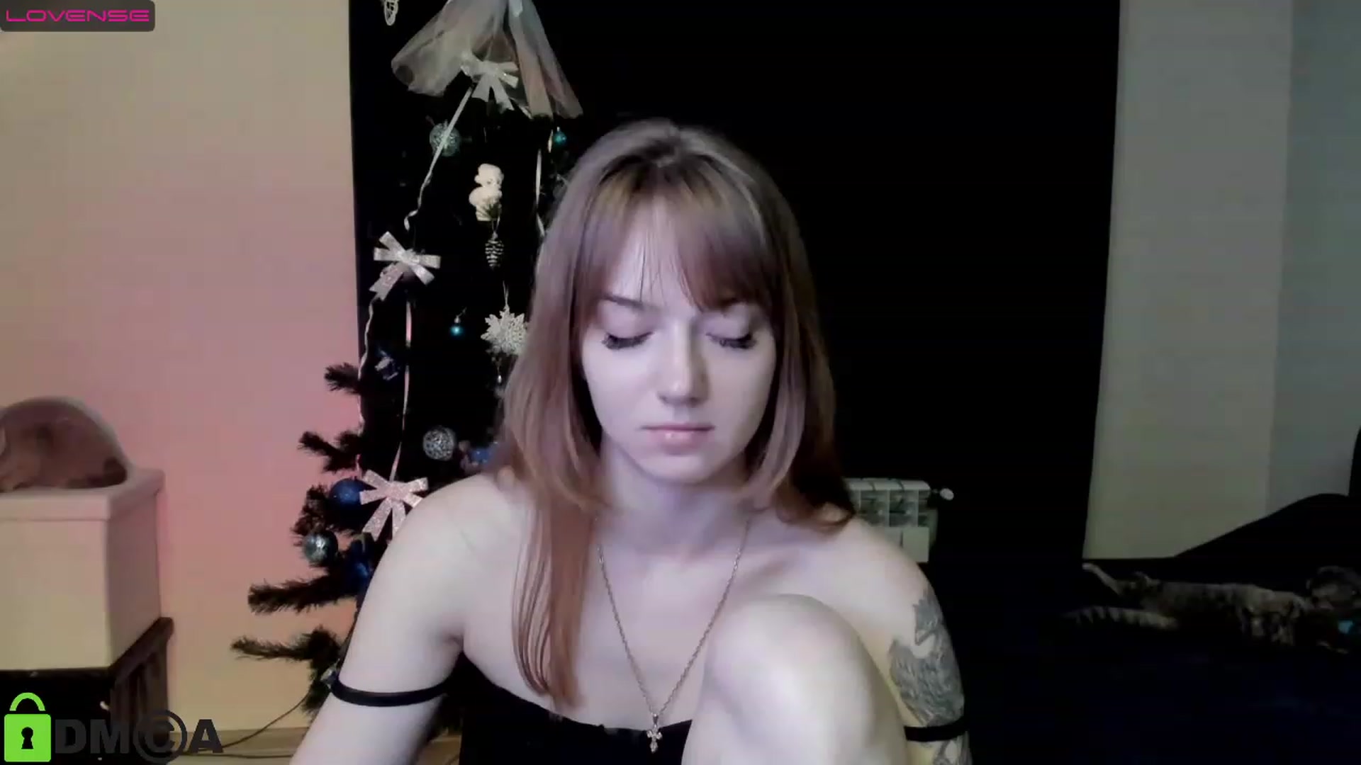 Gallery image thumbnail from DeviousGame's myfreecams stream on, 12/26/2022, 16:36 image 16 of 20