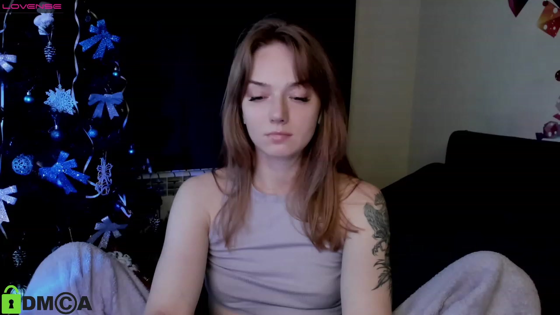 Gallery image thumbnail from DeviousGame's myfreecams stream on, 12/27/2022, 18:47 image 15 of 20