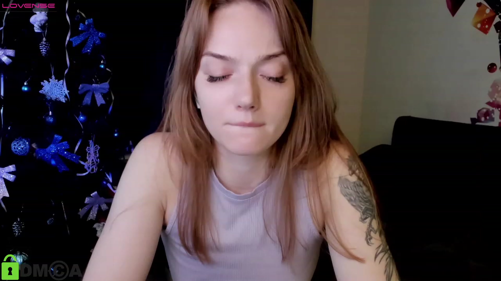 Gallery image thumbnail from DeviousGame's myfreecams stream on, 12/27/2022, 18:47 image 17 of 20