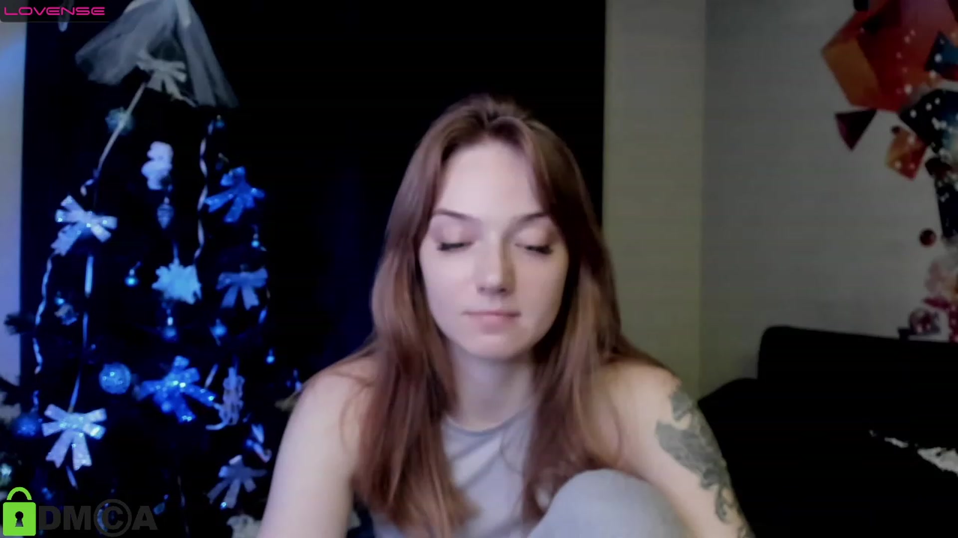 Gallery image thumbnail from DeviousGame's myfreecams stream on, 12/27/2022, 18:47 image 4 of 20