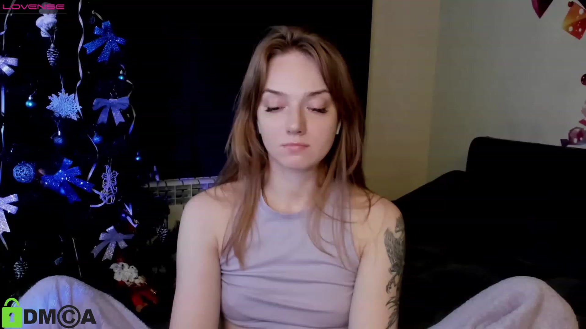 Gallery image thumbnail from DeviousGame's myfreecams stream on, 12/27/2022, 18:47 image 16 of 20