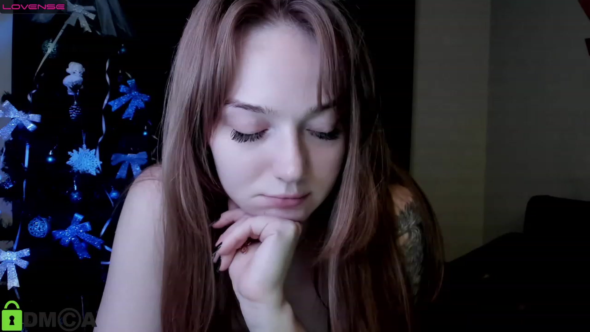 Gallery image thumbnail from DeviousGame's myfreecams stream on, 12/27/2022, 21:06 image 15 of 20