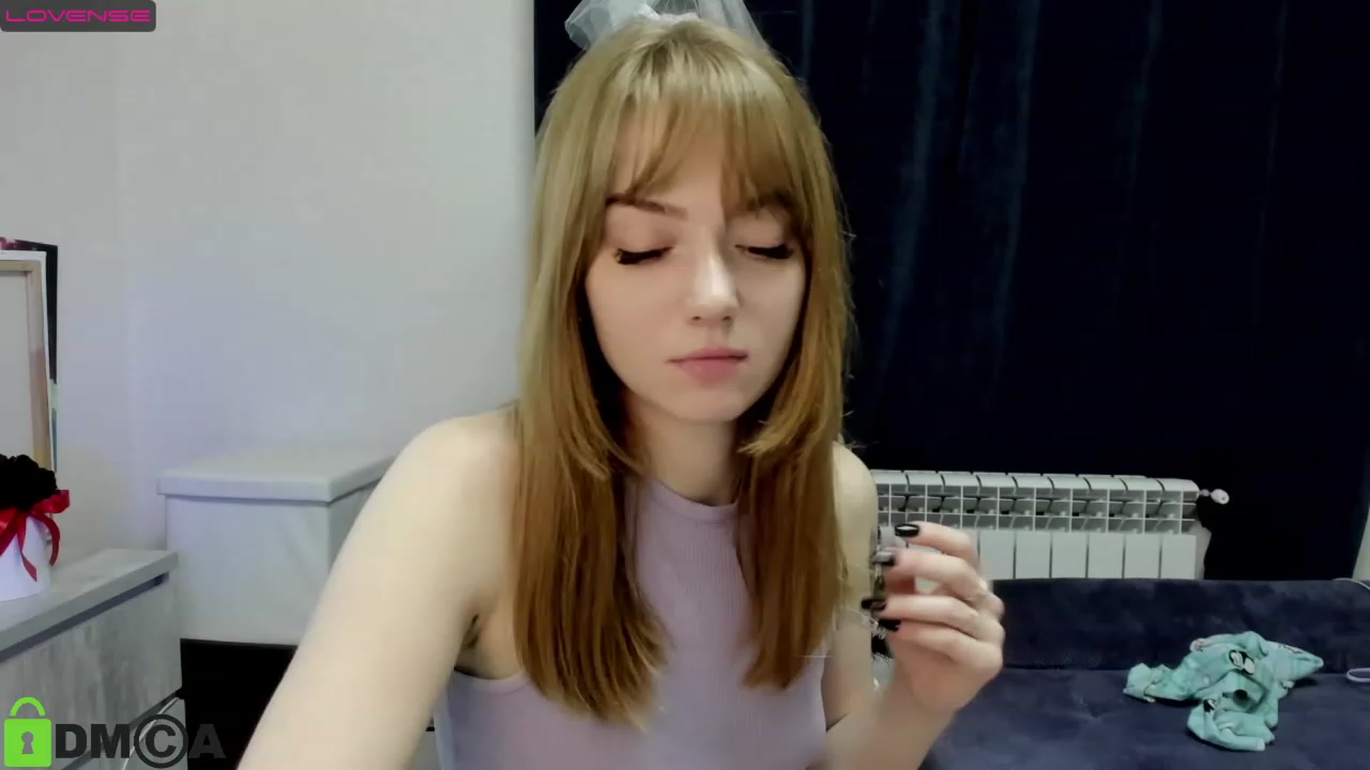 Gallery image thumbnail from DeviousGame's myfreecams stream on, 12/29/2022, 16:28 image 16 of 20