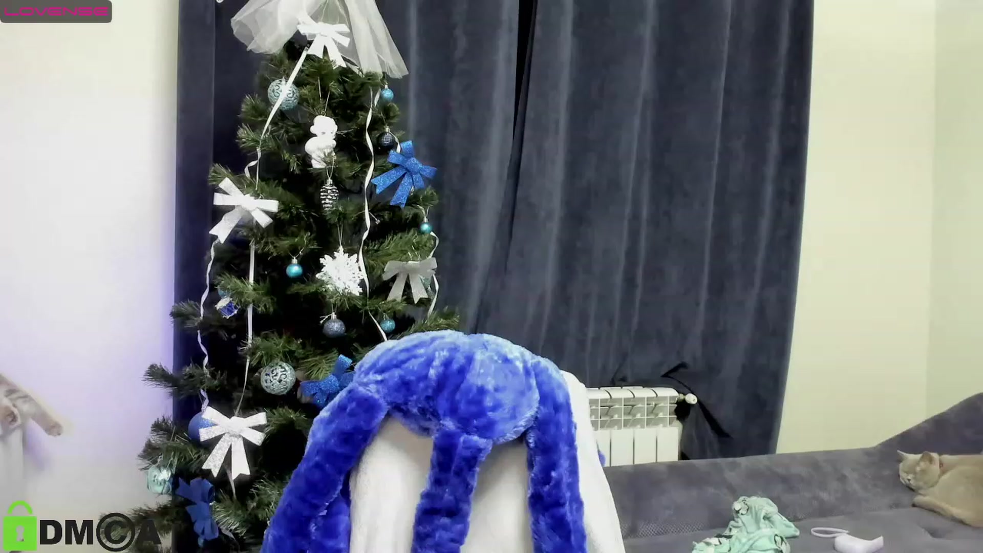 Gallery image thumbnail from DeviousGame's myfreecams stream on, 12/29/2022, 20:21 image 9 of 20