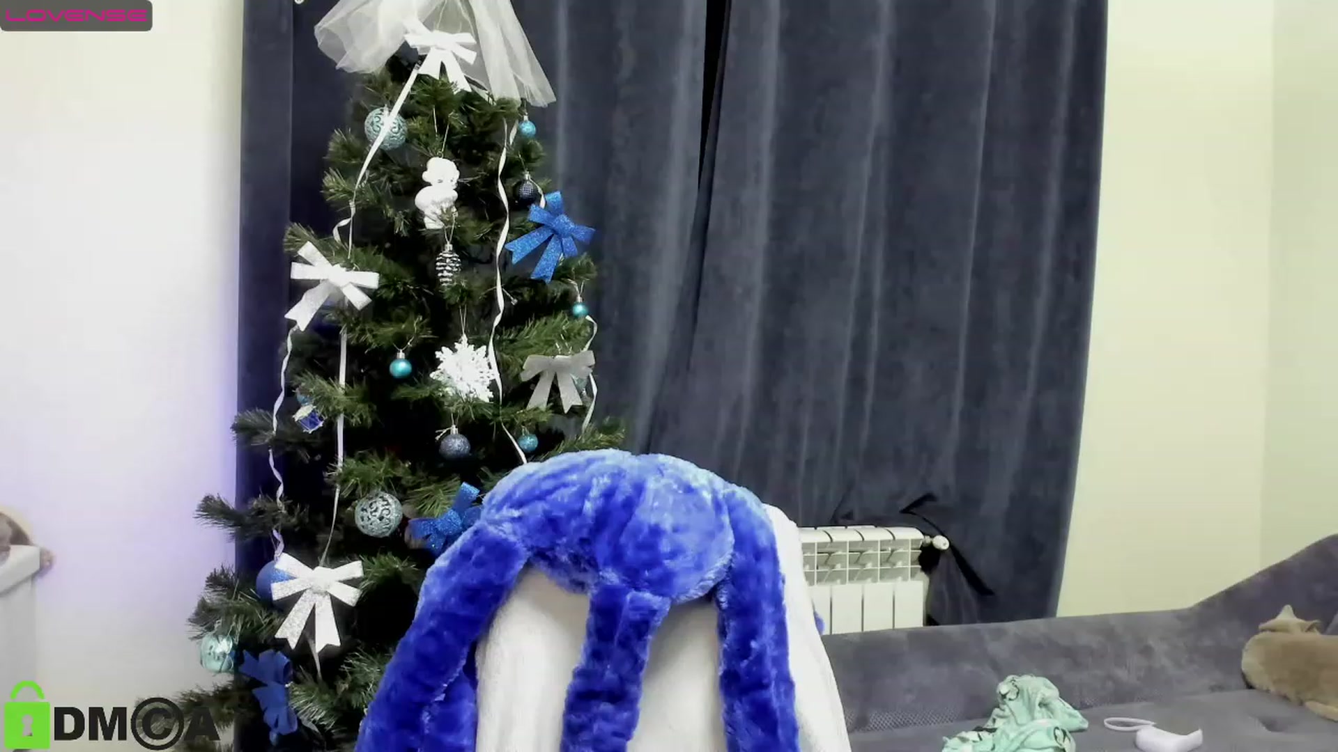Gallery image thumbnail from DeviousGame's myfreecams stream on, 12/29/2022, 20:21 image 11 of 20