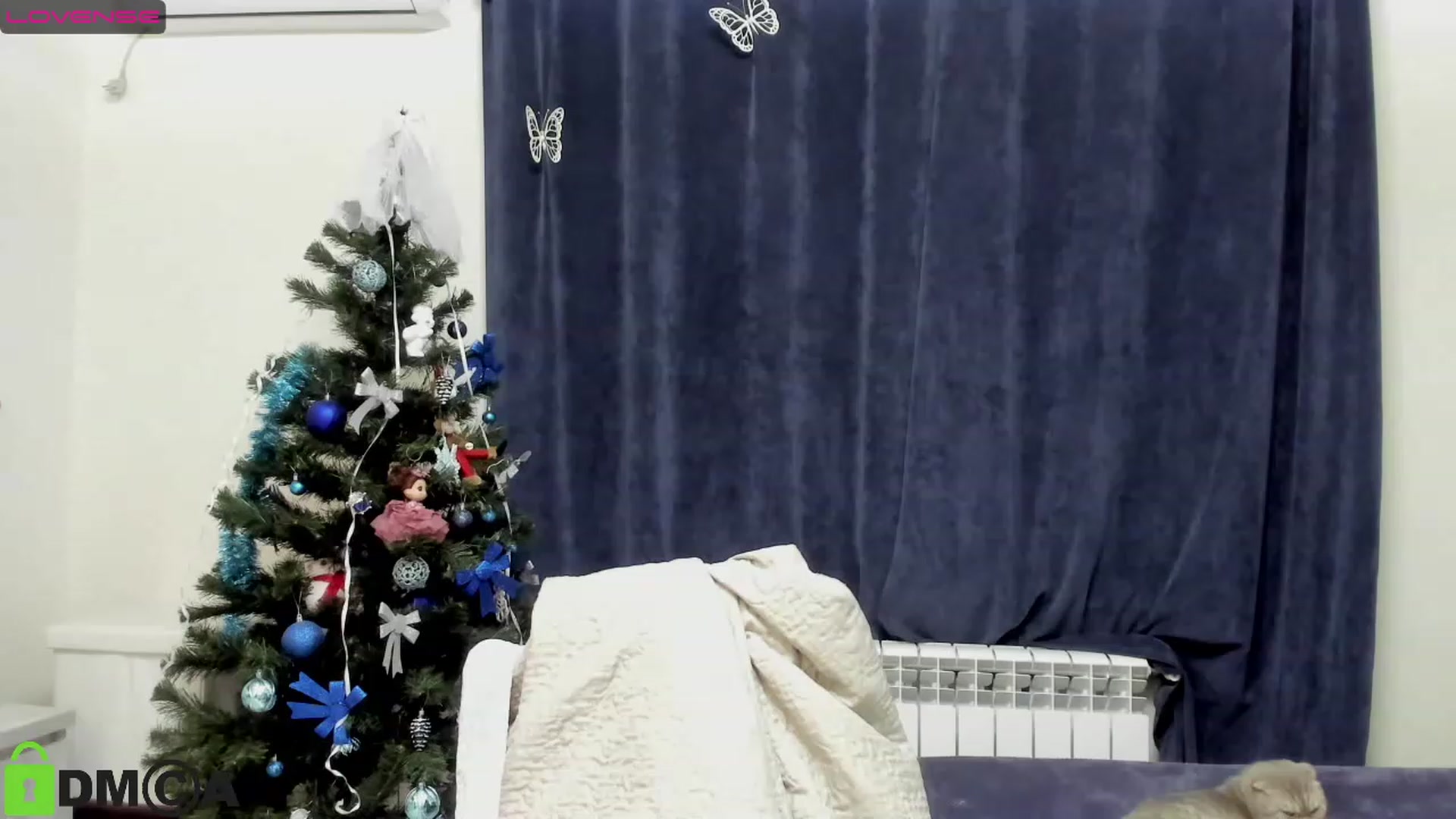 Gallery image thumbnail from DeviousGame's myfreecams stream on, 01/03/2023, 17:20 image 12 of 20