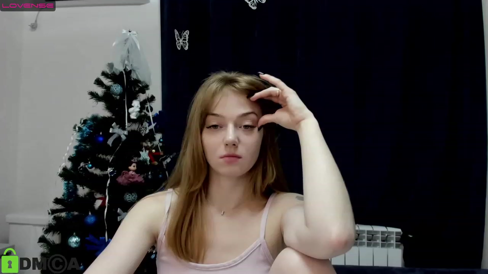 Gallery image thumbnail from DeviousGame's myfreecams stream on, 01/03/2023, 18:36 image 5 of 20