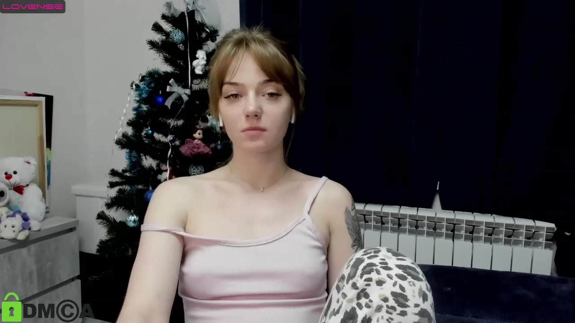 Gallery image thumbnail from DeviousGame's myfreecams stream on, 01/03/2023, 21:03 image 2 of 20
