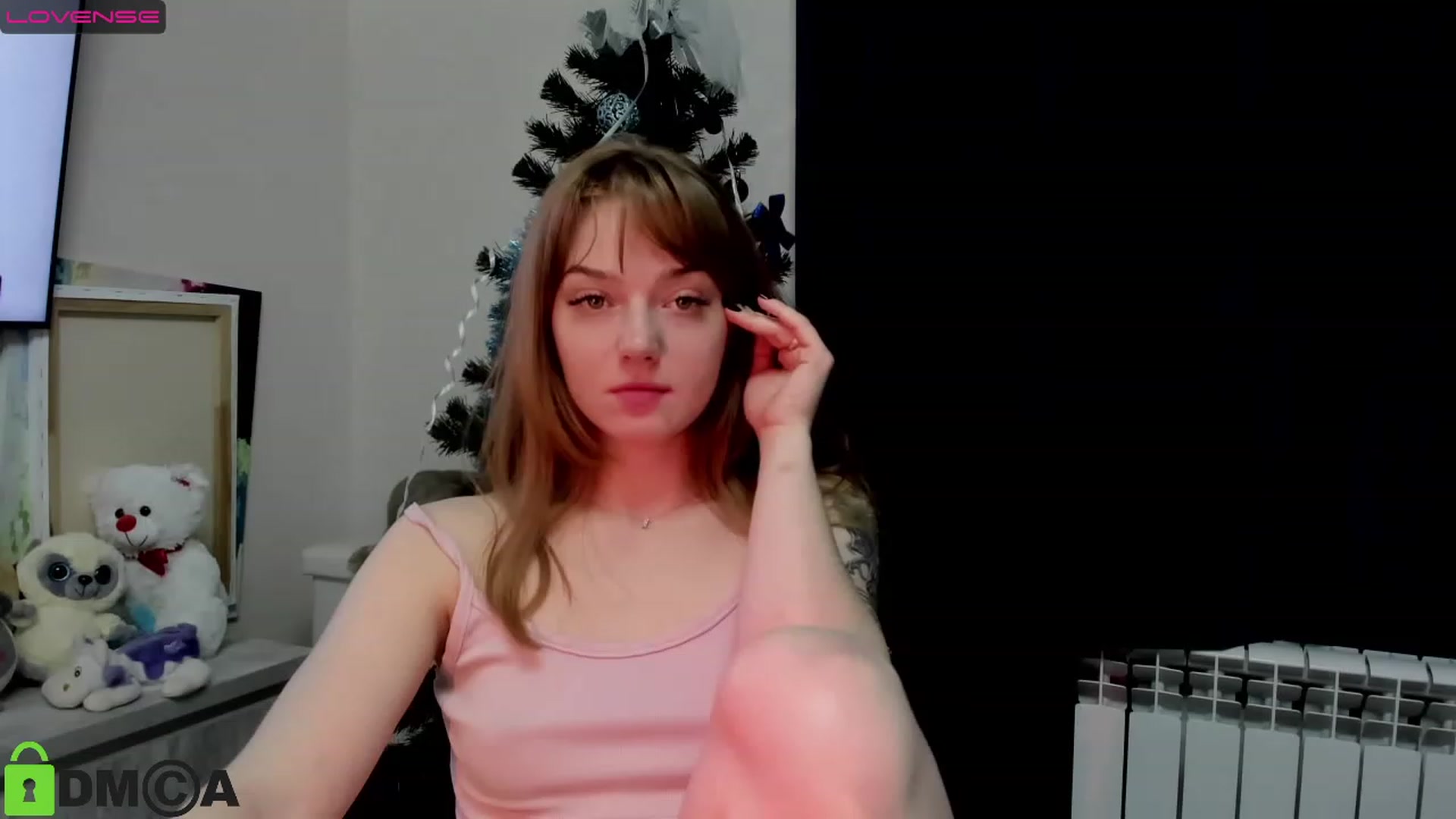 Gallery image thumbnail from DeviousGame's myfreecams stream on, 01/04/2023, 20:07 image 13 of 20