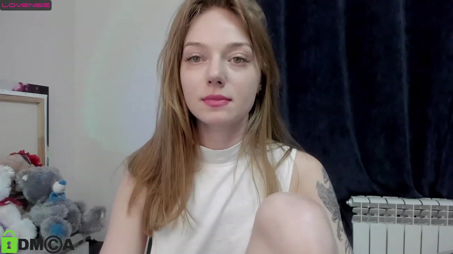 Gallery image thumbnail from DeviousGame's myfreecams stream on, 02/18/2023, 17:19 image 14 of 20