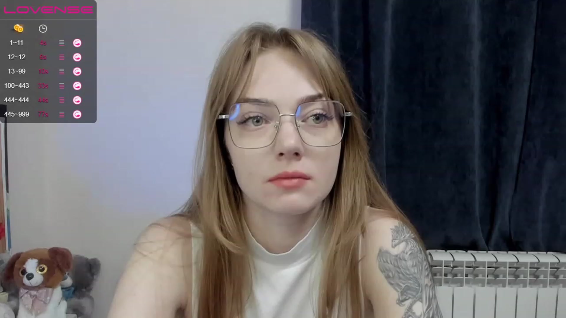 Gallery image thumbnail from DeviousGame's myfreecams stream on, 02/22/2023, 19:22 image 16 of 20
