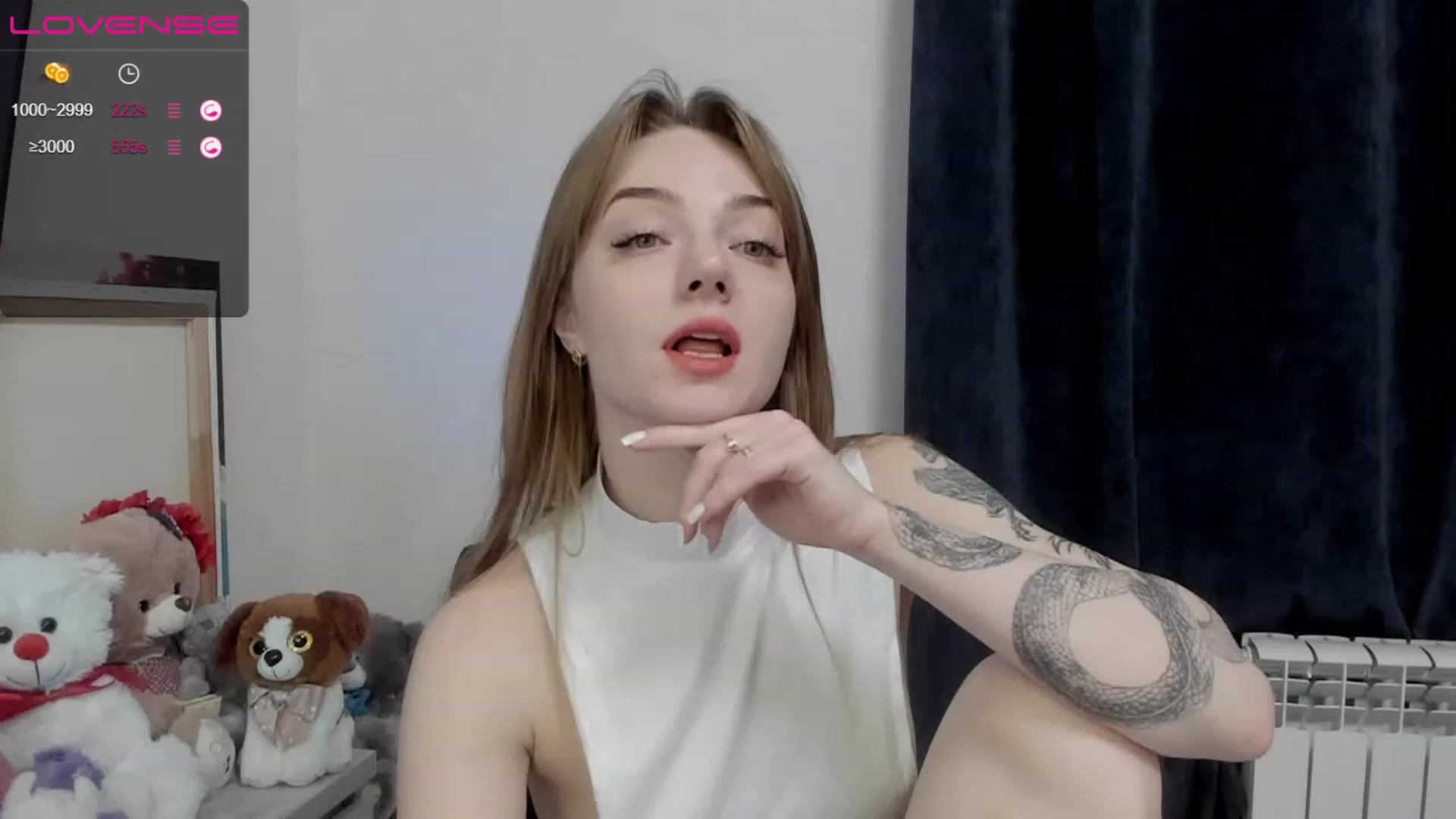 Gallery image thumbnail from DeviousGame's myfreecams stream on, 02/22/2023, 19:22 image 1 of 20