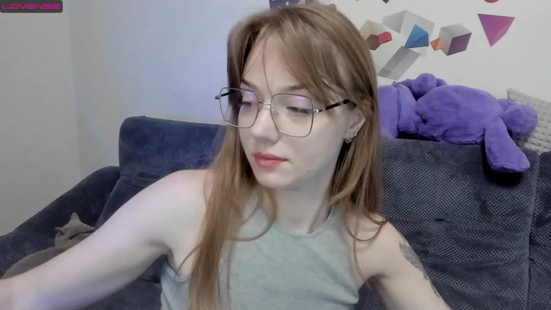 Gallery image thumbnail from DeviousGame's myfreecams stream on, 02/28/2023, 15:30 image 9 of 20