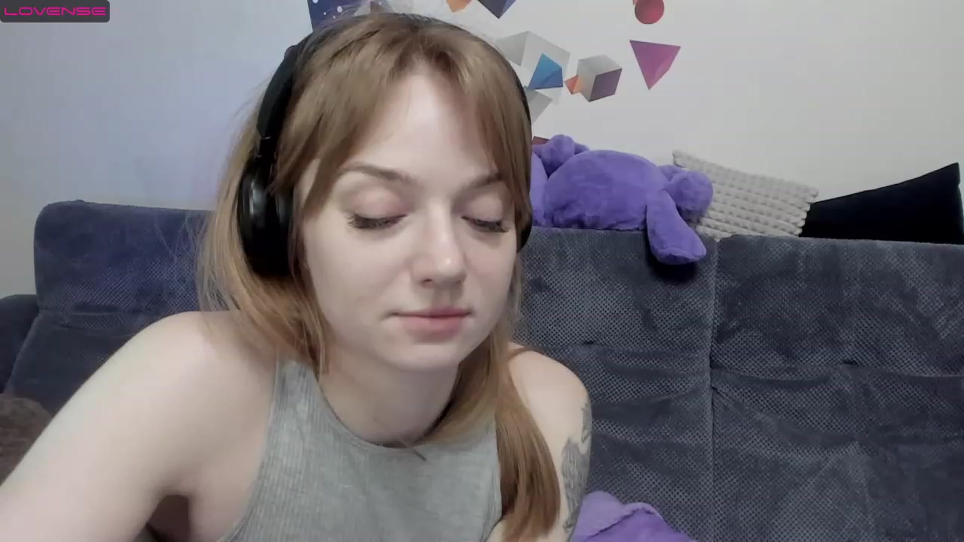 Gallery image thumbnail from DeviousGame's myfreecams stream on, 02/28/2023, 18:29 image 16 of 20