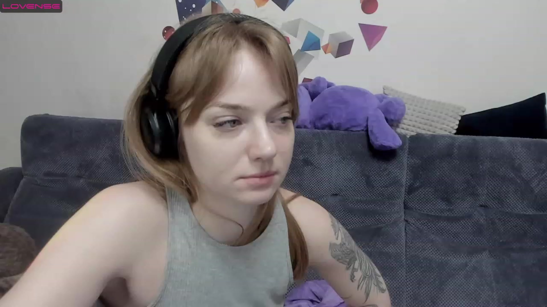 Gallery image thumbnail from DeviousGame's myfreecams stream on, 02/28/2023, 18:29 image 15 of 20