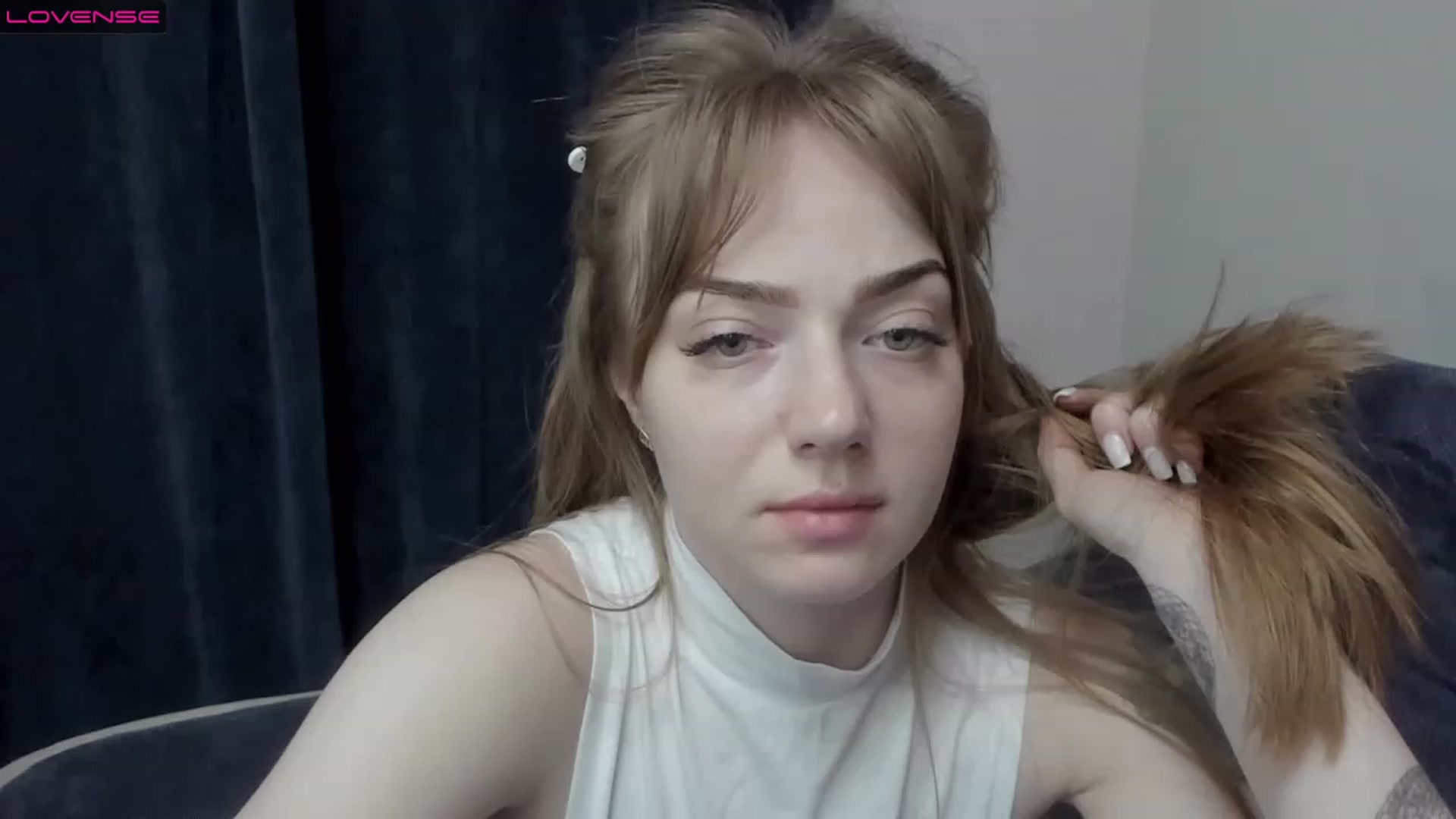 Gallery image thumbnail from DeviousGame's myfreecams stream on, 03/04/2023, 16:30 image 17 of 20
