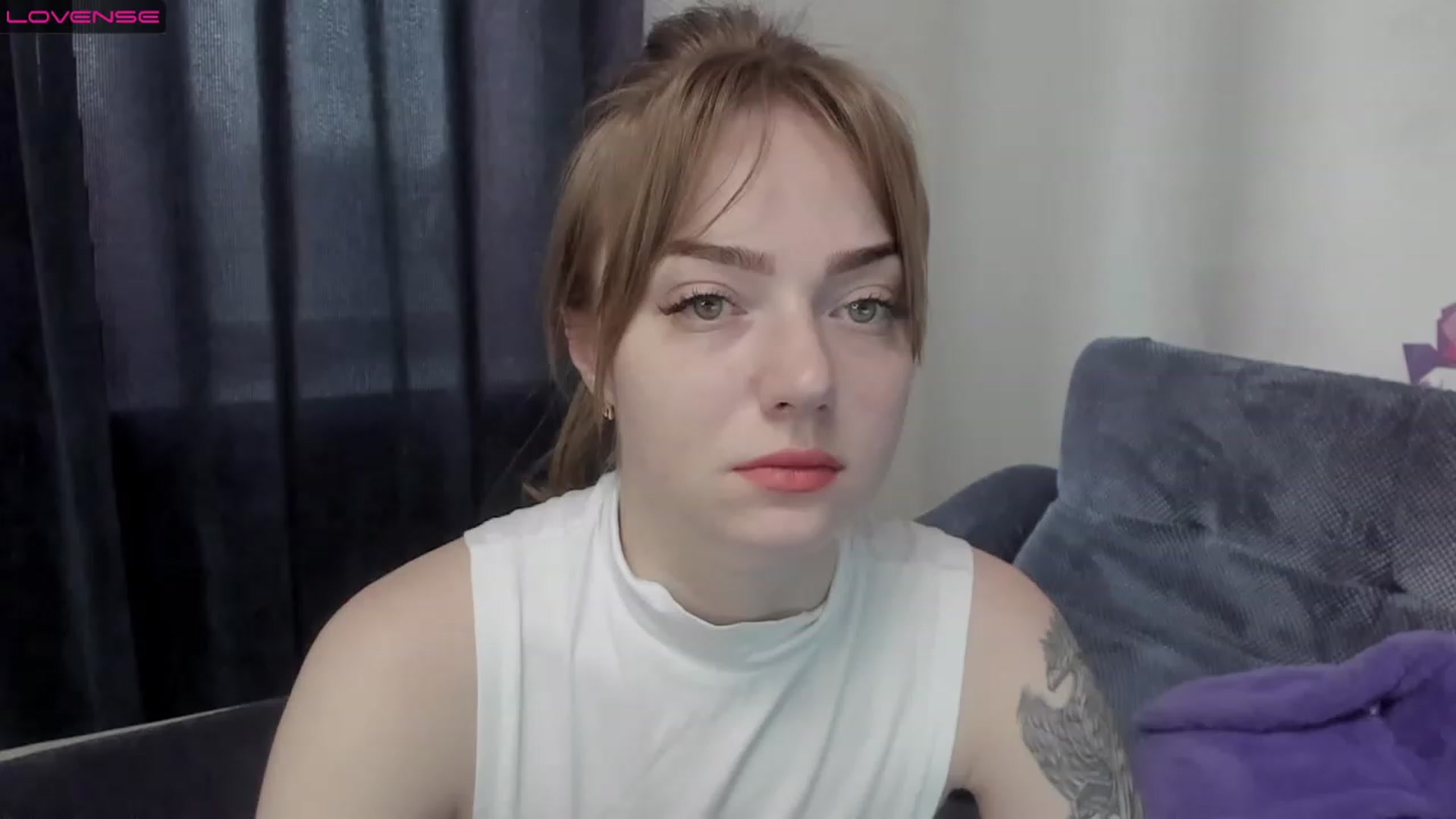 Gallery image thumbnail from DeviousGame's myfreecams stream on, 03/04/2023, 16:30 image 2 of 20