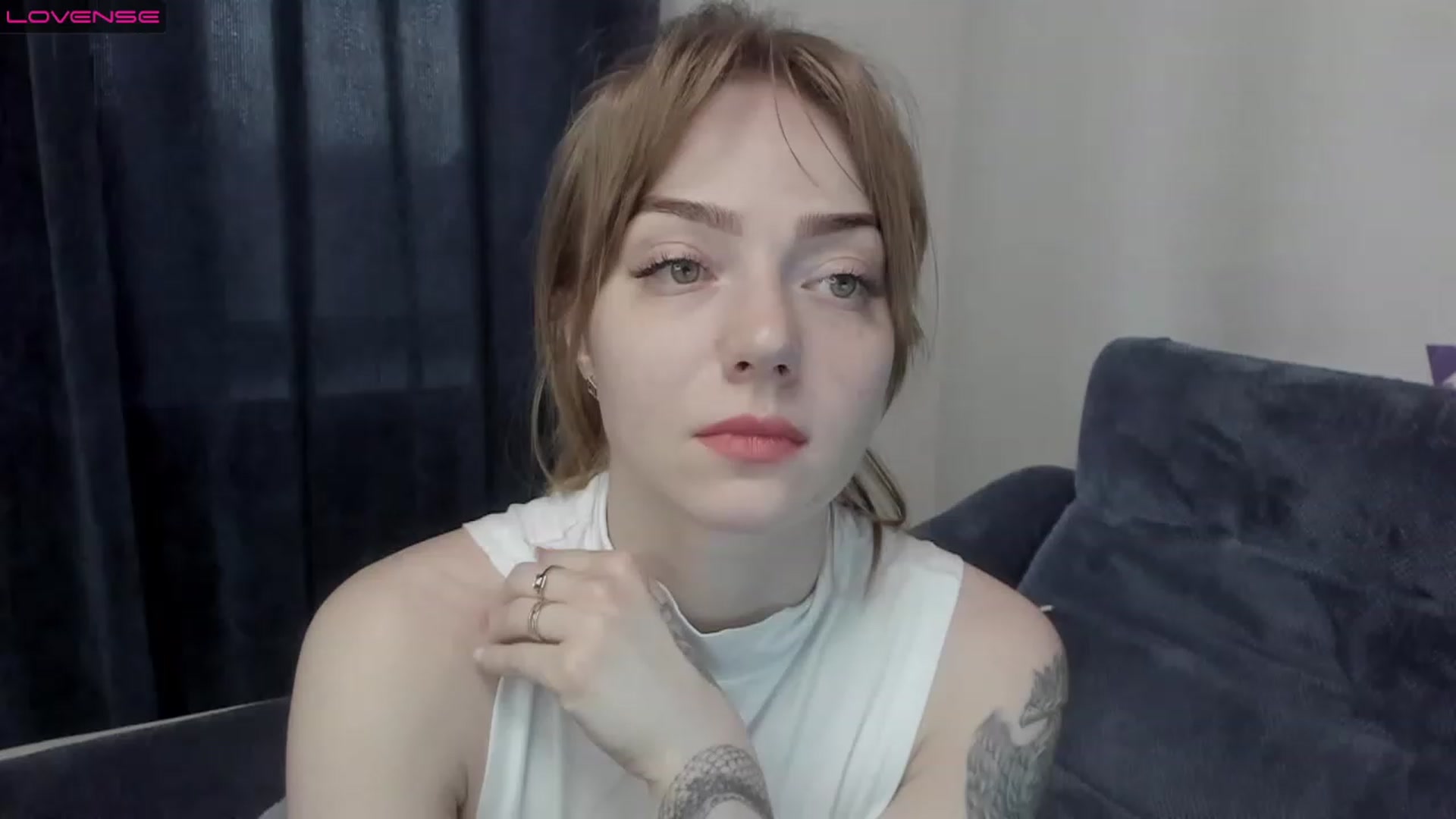 Gallery image thumbnail from DeviousGame's myfreecams stream on, 03/04/2023, 16:30 image 6 of 20
