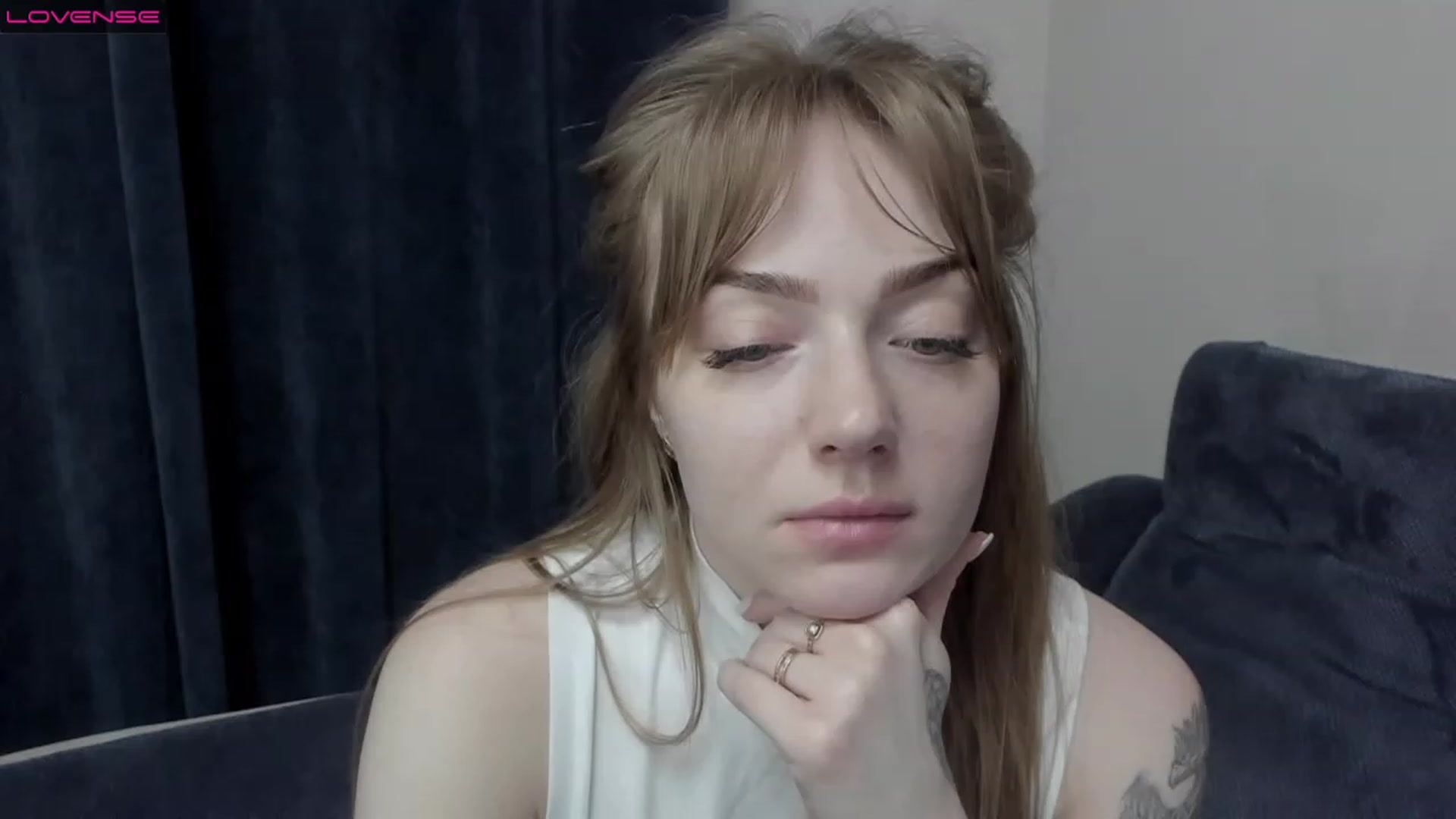 Gallery image thumbnail from DeviousGame's myfreecams stream on, 03/04/2023, 19:24 image 1 of 20