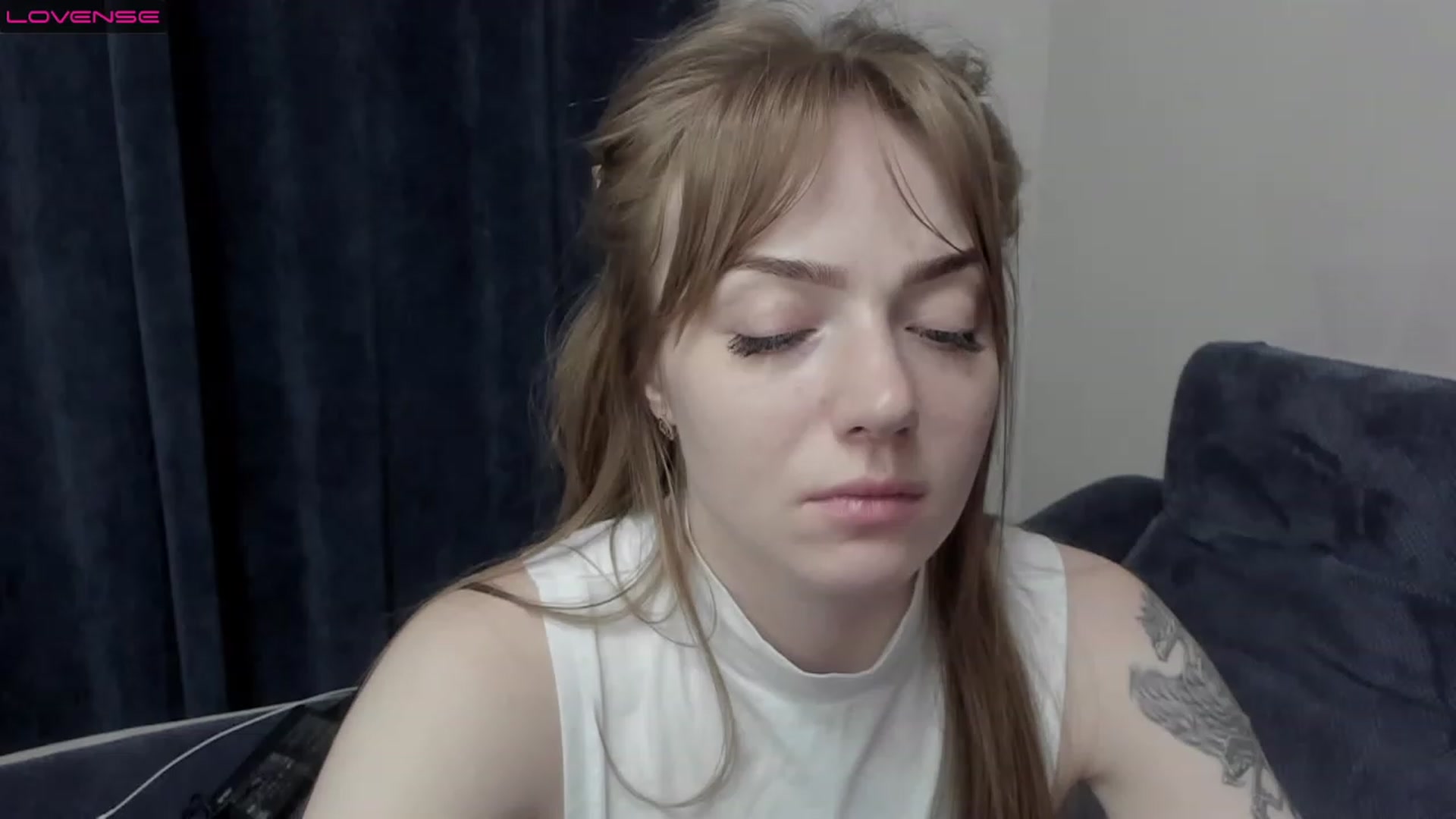 Gallery image thumbnail from DeviousGame's myfreecams stream on, 03/04/2023, 19:24 image 2 of 20