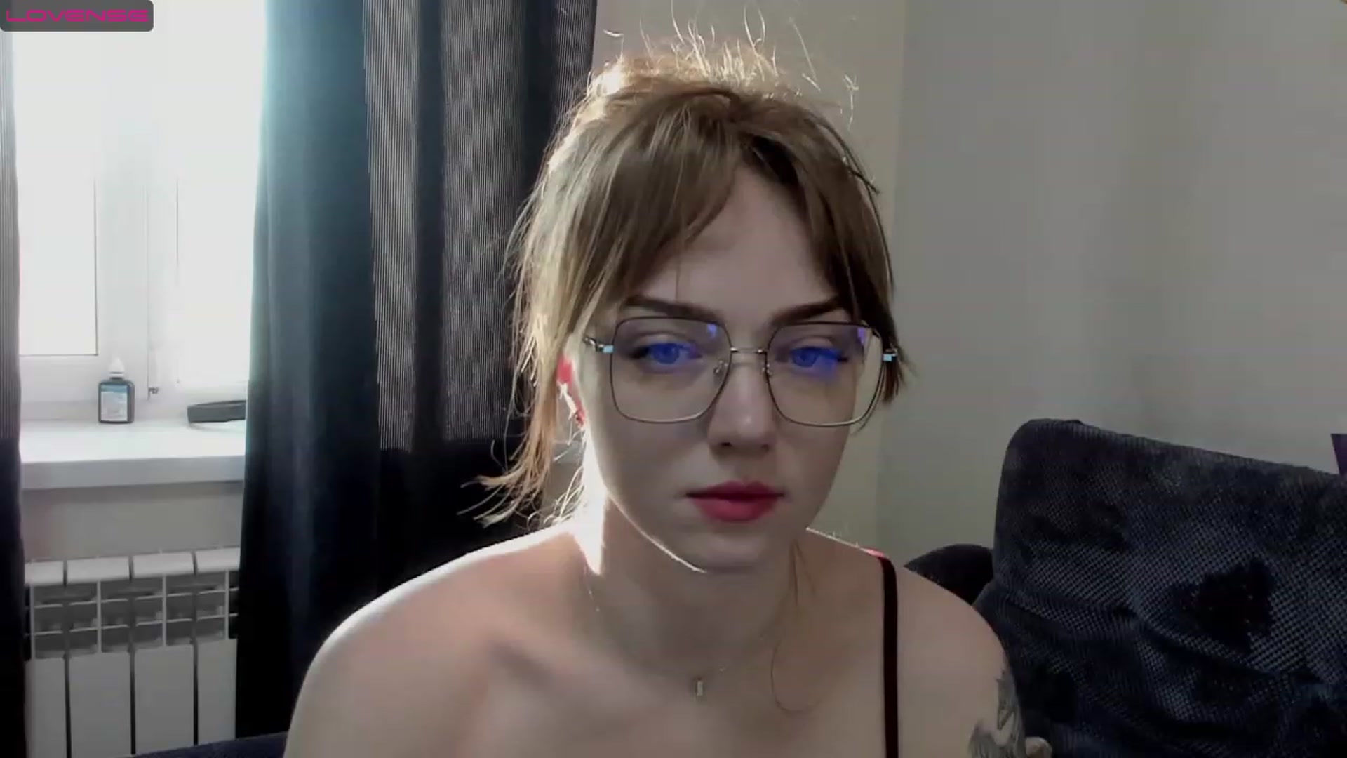 Gallery image thumbnail from DeviousGame's myfreecams stream on, 03/05/2023, 15:30 image 7 of 20