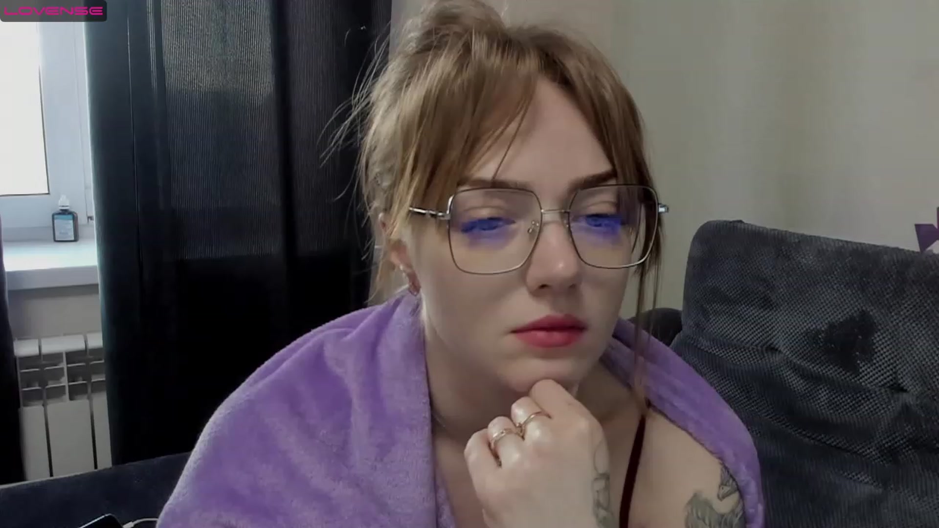 Gallery image thumbnail from DeviousGame's myfreecams stream on, 03/05/2023, 15:30 image 1 of 20