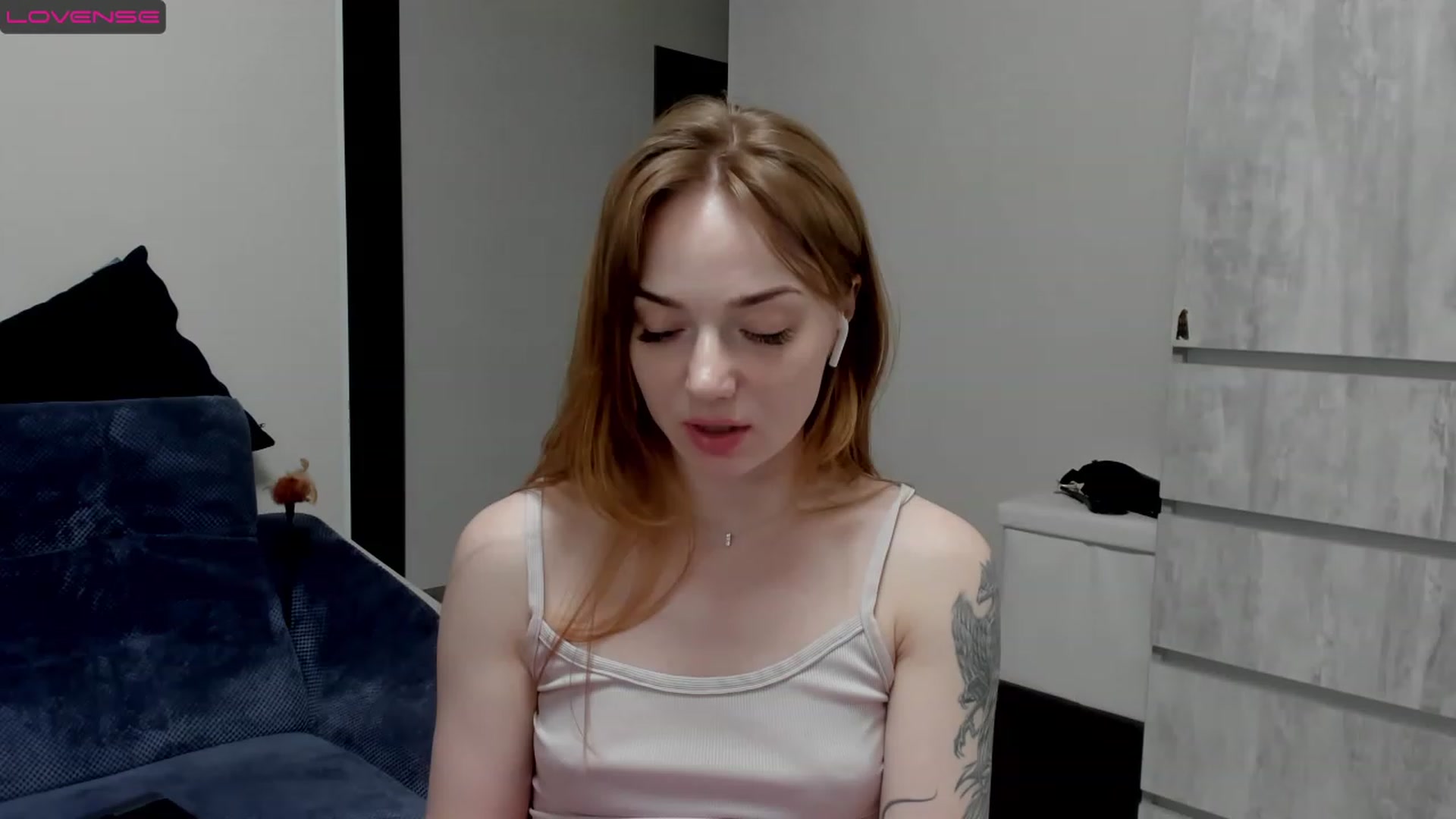 Gallery image thumbnail from DeviousGame's myfreecams stream on, 04/03/2023, 19:23 image 1 of 20