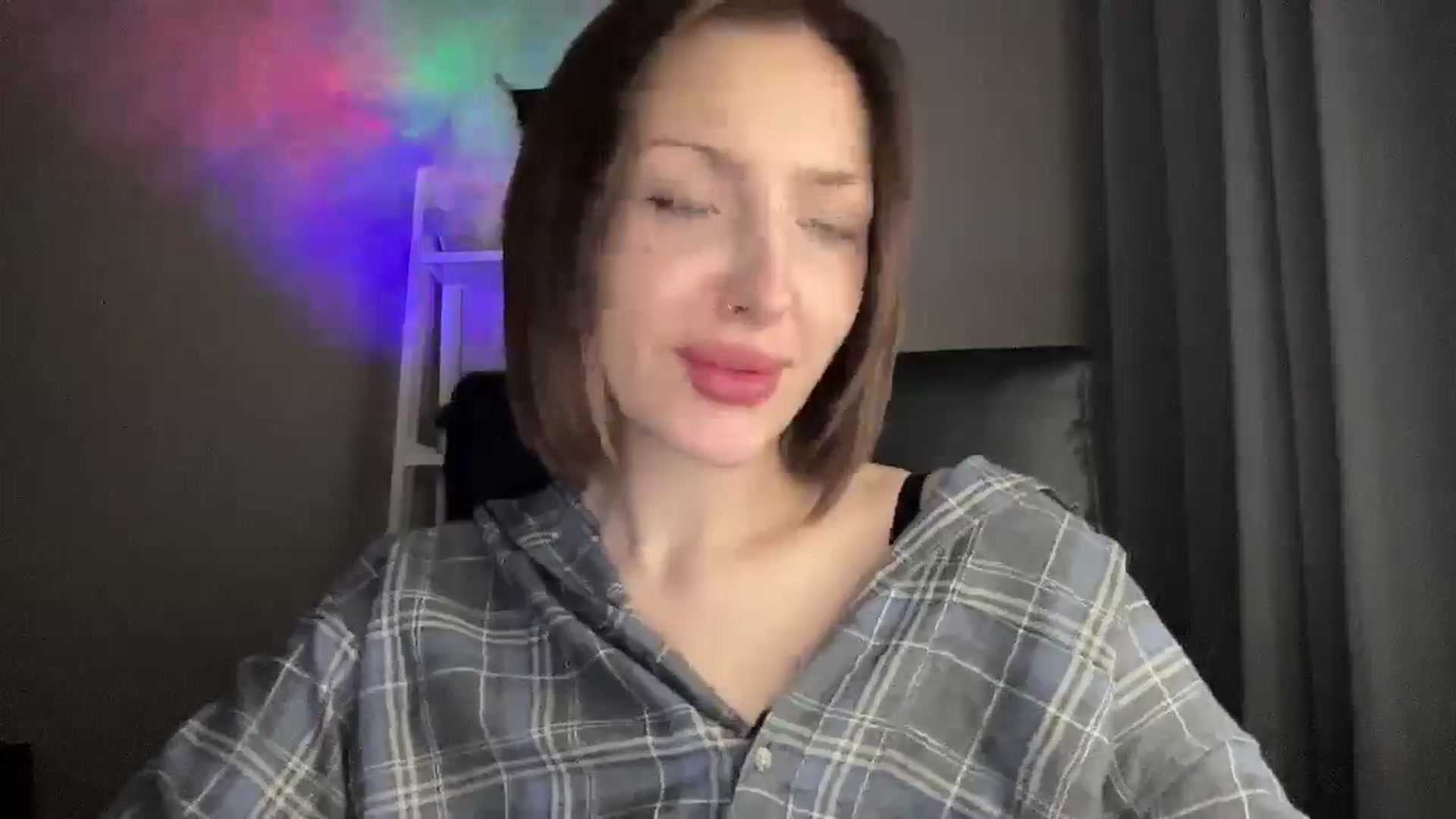 Gallery image thumbnail from Di_Pearl's myfreecams stream on, 12/05/2025, 23:56 image 6 of 20