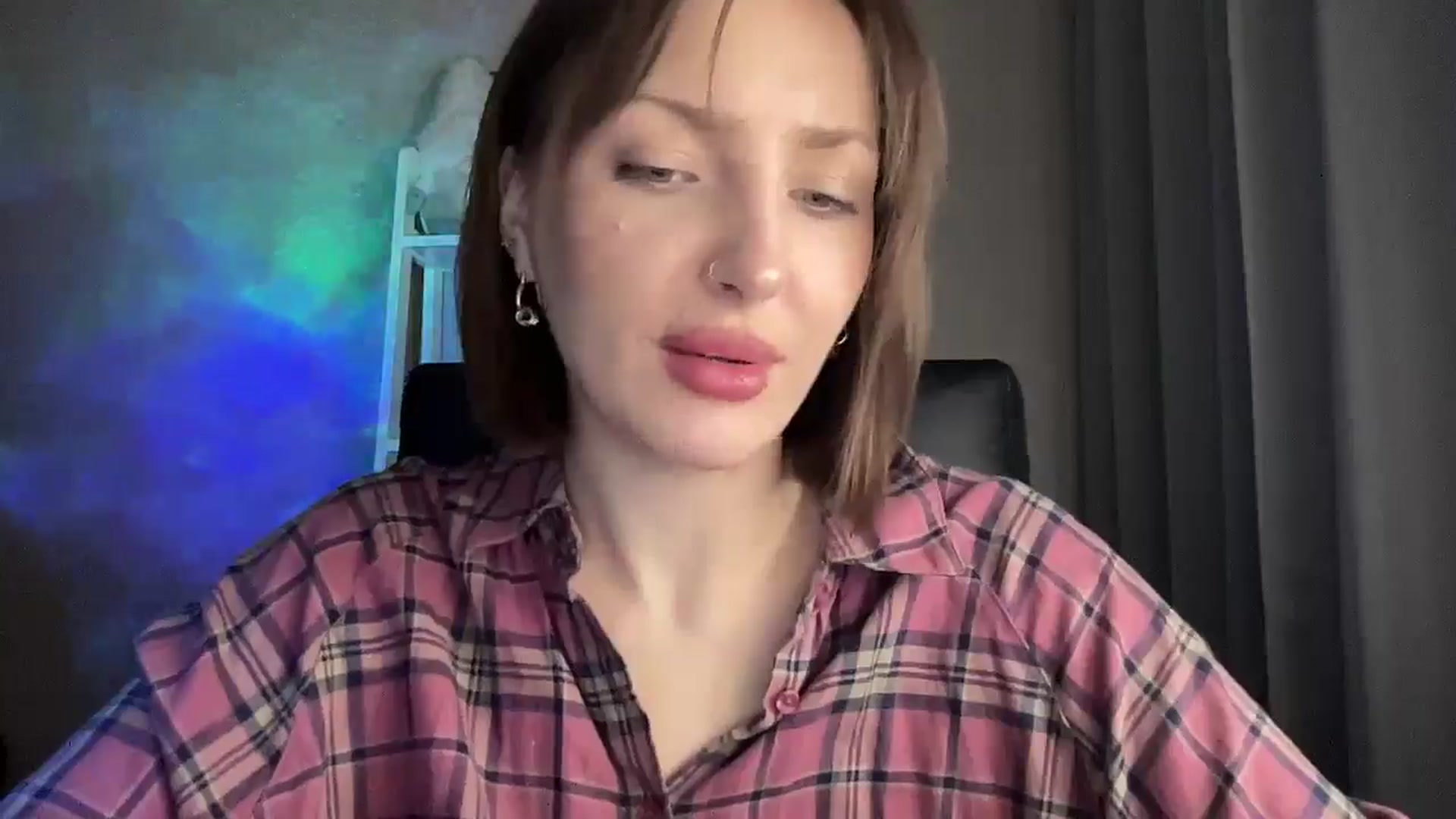 Gallery image thumbnail from Di_Pearl's myfreecams stream on, 12/06/2025, 17:05 image 19 of 20