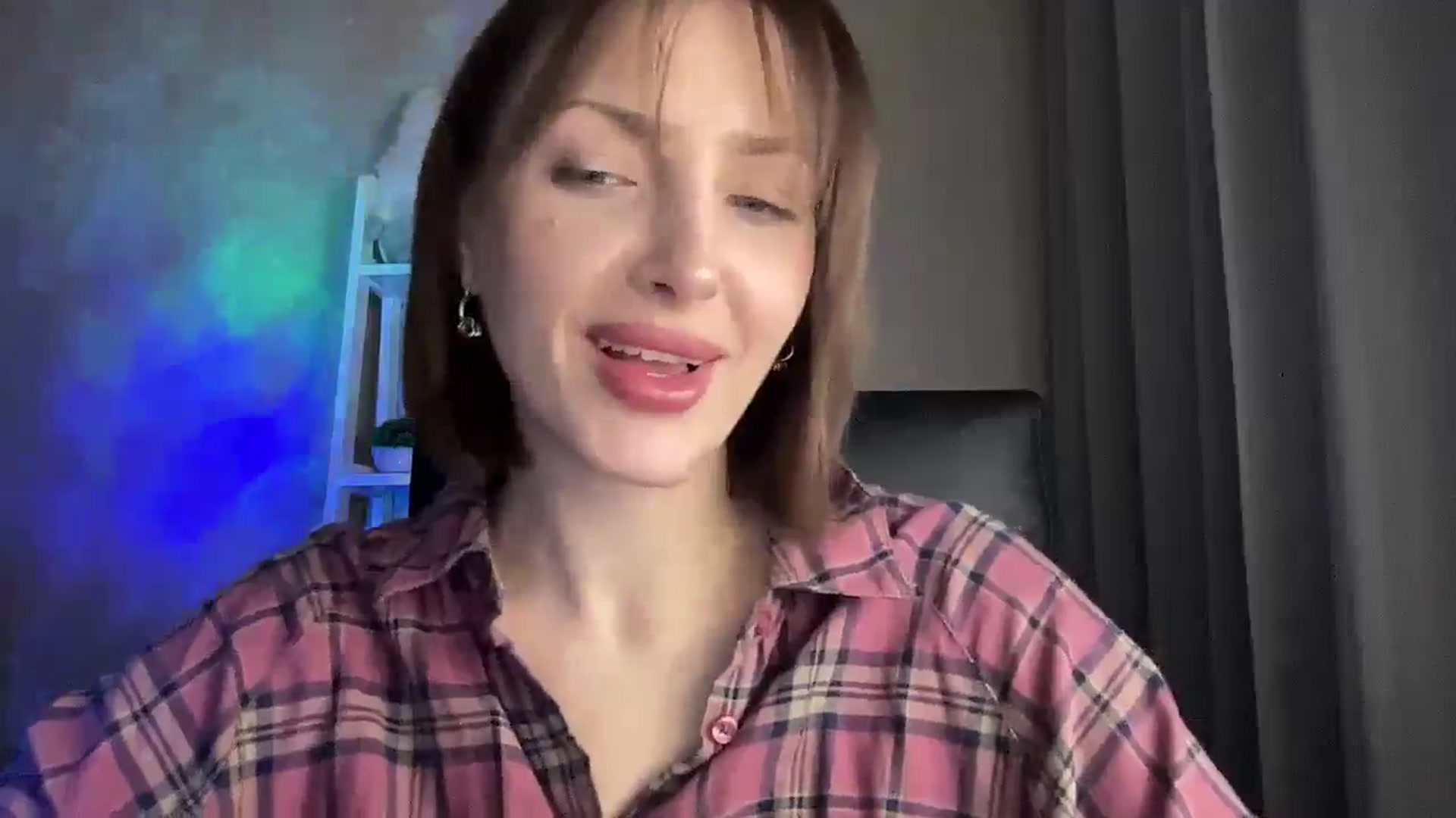 Gallery image thumbnail from Di_Pearl's myfreecams stream on, 12/06/2025, 17:05 image 13 of 20