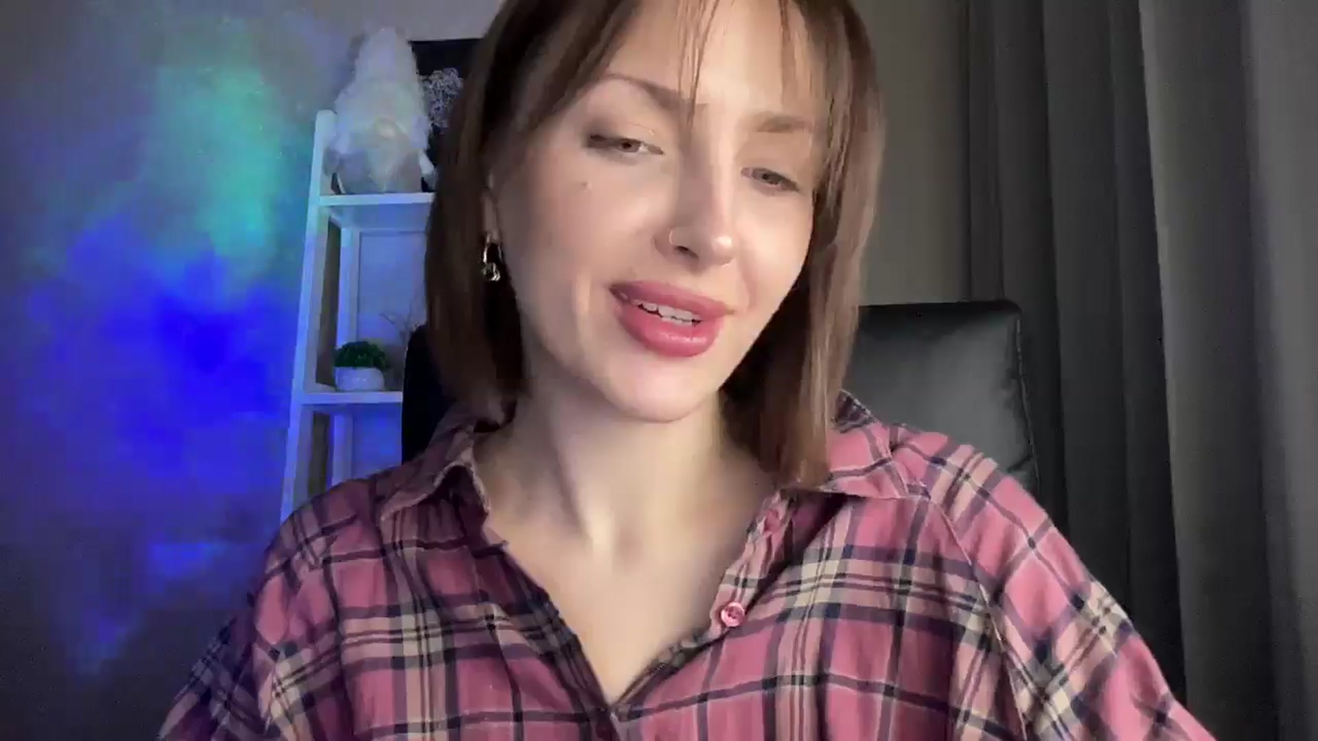 Gallery image thumbnail from Di_Pearl's myfreecams stream on, 12/06/2025, 17:05 image 10 of 20