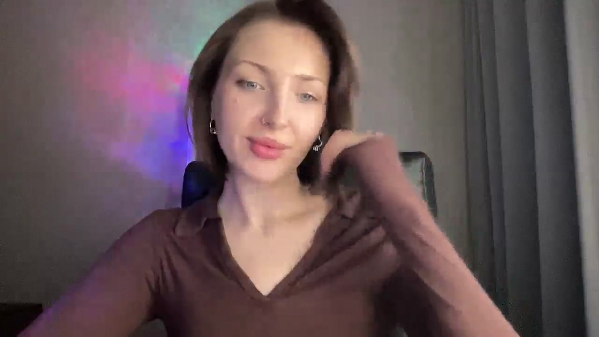 Gallery image thumbnail from Di_Pearl's myfreecams stream on, 12/07/2025, 22:52 image 13 of 20